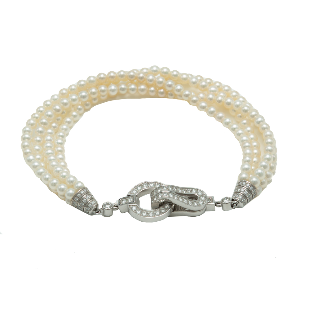 Cartier White Gold Cultured Pearls Diamond Agrafe Bracelet female 18k White Gold