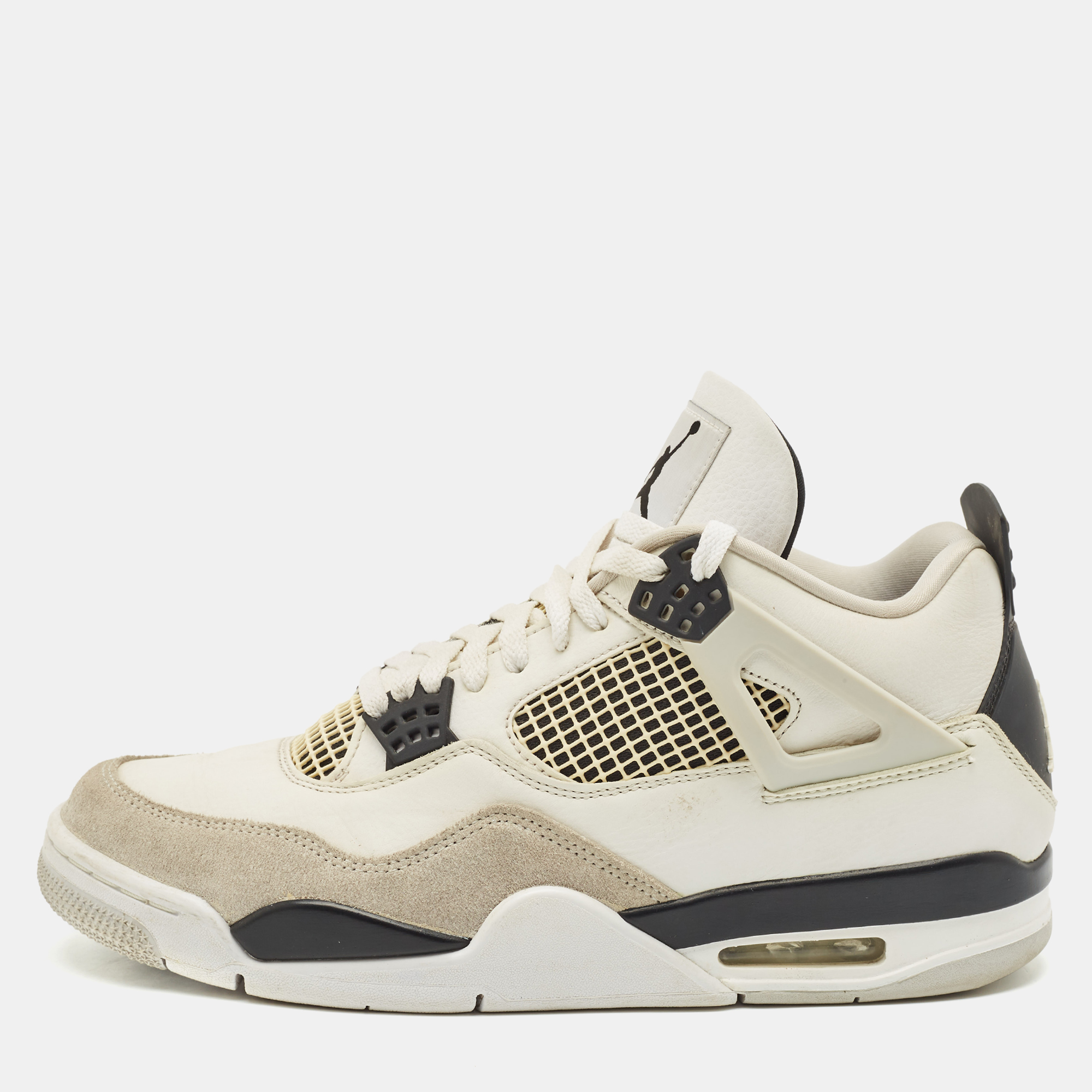 Air Jordans White/Black Leather Jordan 4 Retro Military Black Sneakers Size 45
Air Jordans White/Black Leather Jordan 4 Retro Military Black Sneakers Size 45