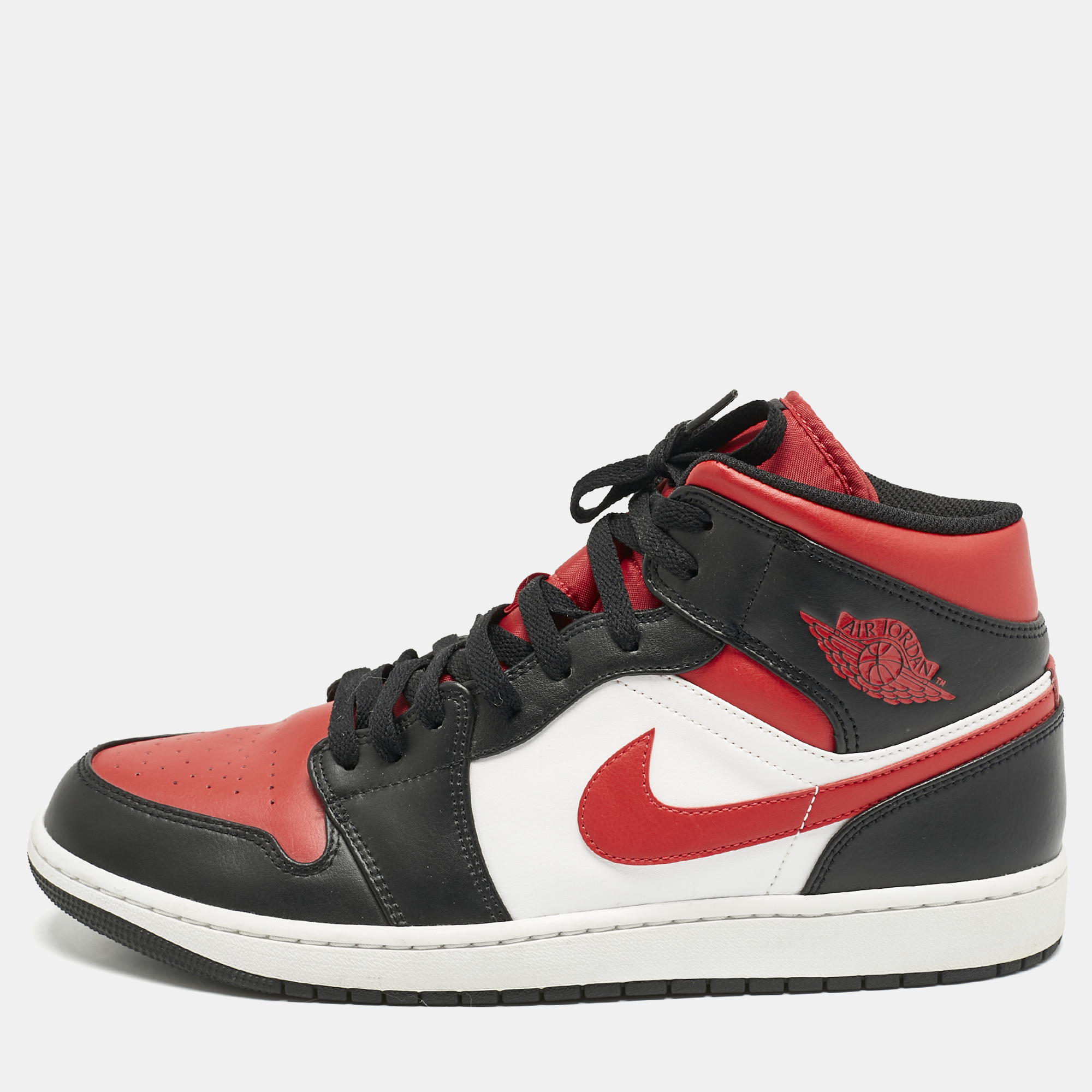 Air Jordans Multicolor Leather Jordan 1 Mid Gym Red Black White Sneakers Size
Air Jordans Multicolor Leather Jordan 1 Mid Gym Red Black White Sneakers Size