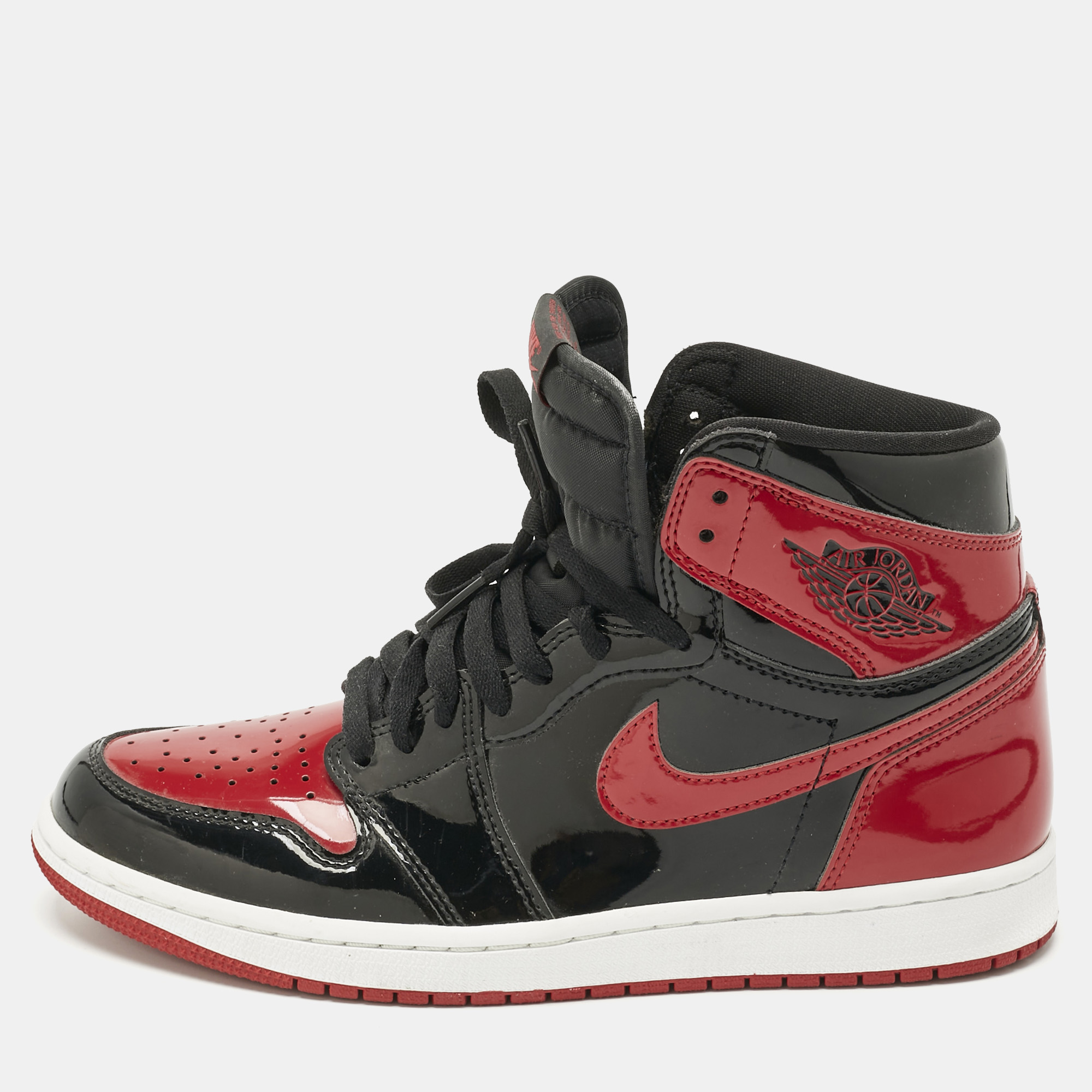Air Jordans Black/Red Patent Leather Jordan 1 Retro High OG Bred Sneakers Size 42.5 - Air Jordans - Modalova