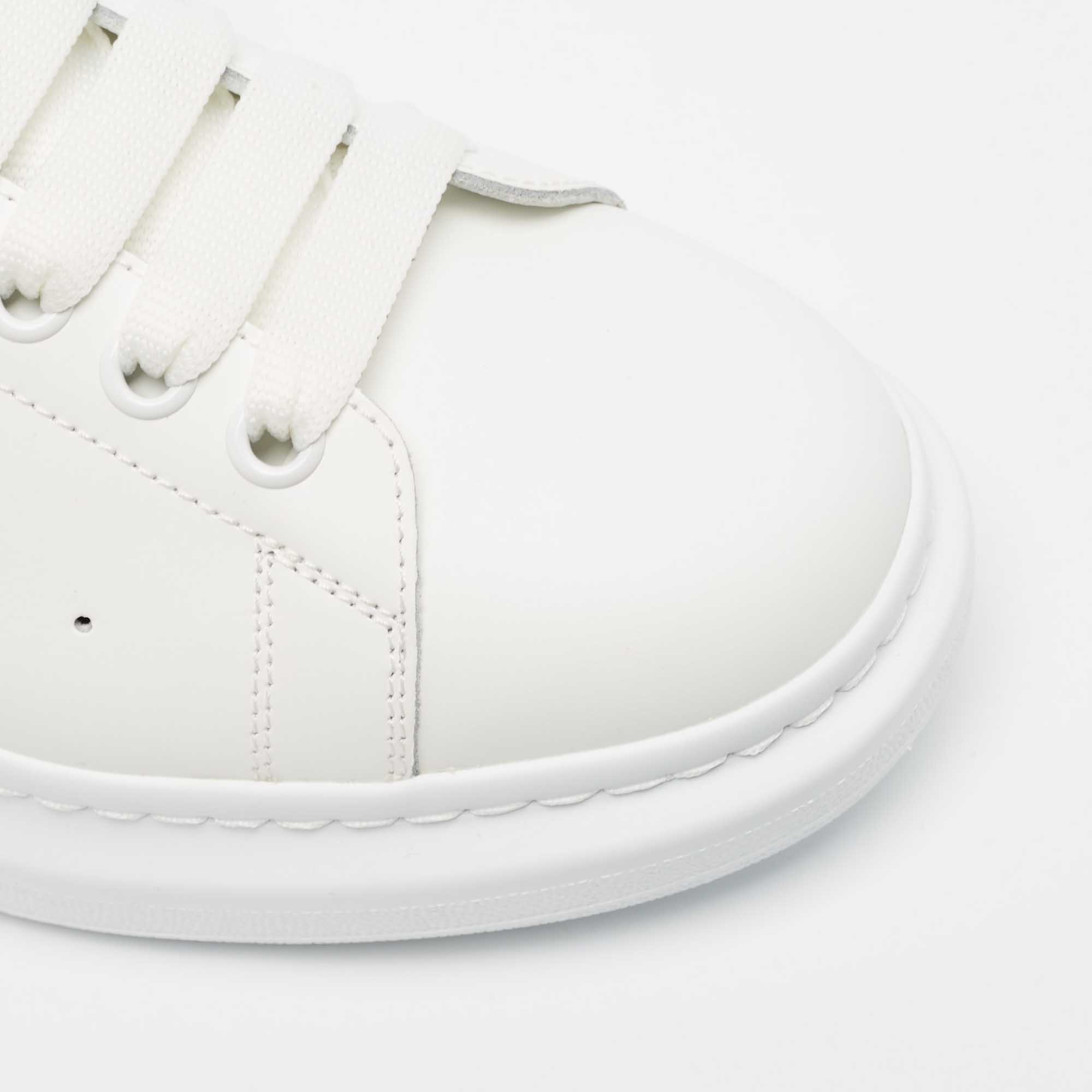 Alexander McQueen White Leather Larry Sneakers Size 42