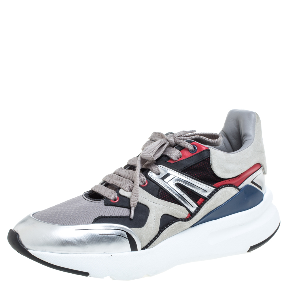 Image of Alexander McQueen Grey/Silver Suede Leather And Mesh Runner Low Top Sneakers Size