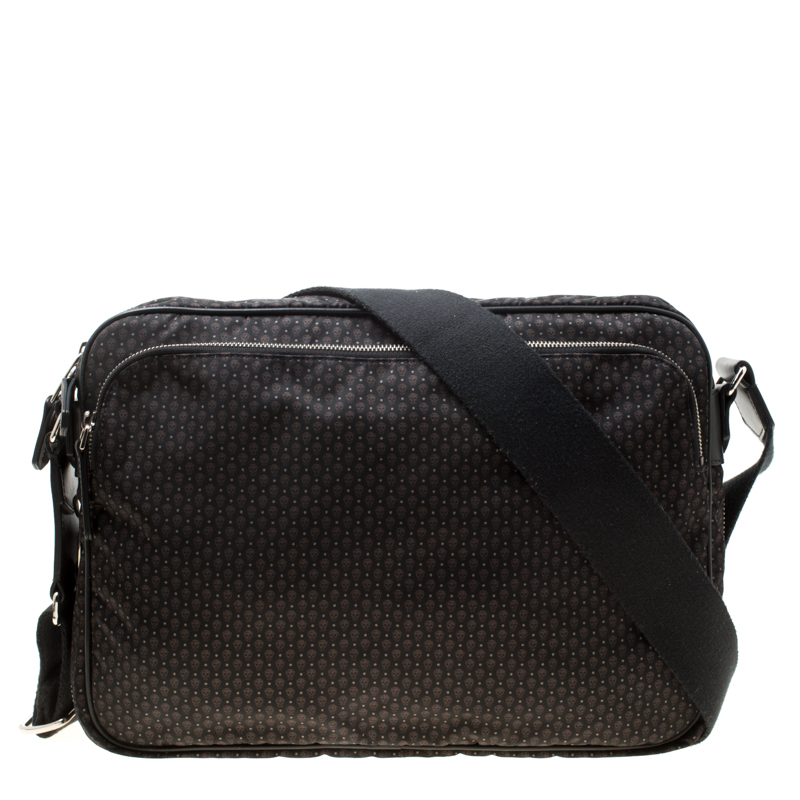 Фото #1: Alexander McQueen Black Mirco Skull Printed Nylon Messenger Bag