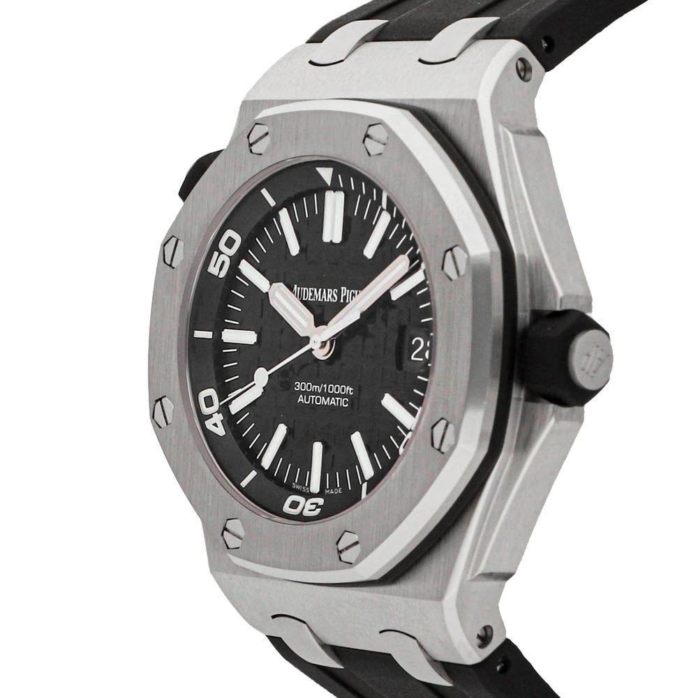 

Audemars Piguet Black Stainless Steel Royal Oak Offshore Diver 15710ST.OO.A002CA.01 Men's Wristwatch 42 MM