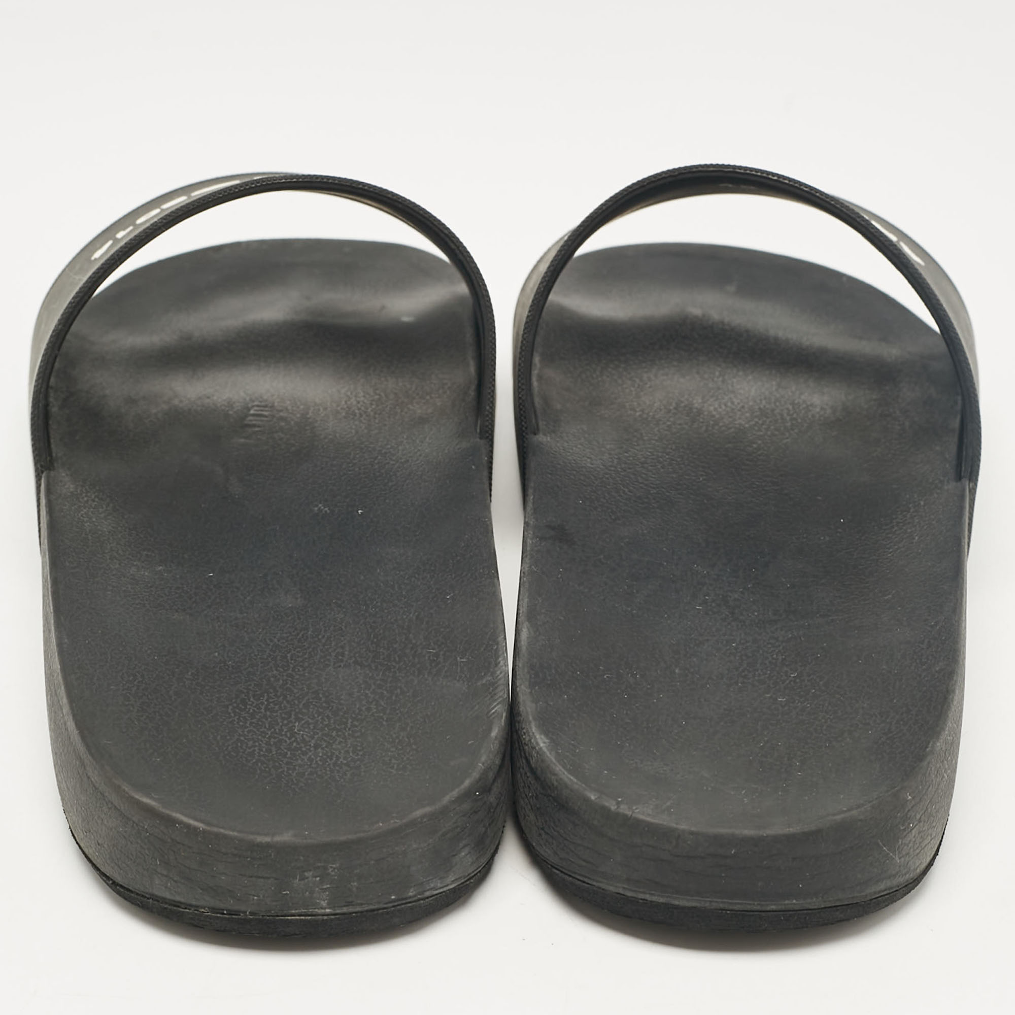 Axel Arigato Black Rubber Pool Slides Size 42