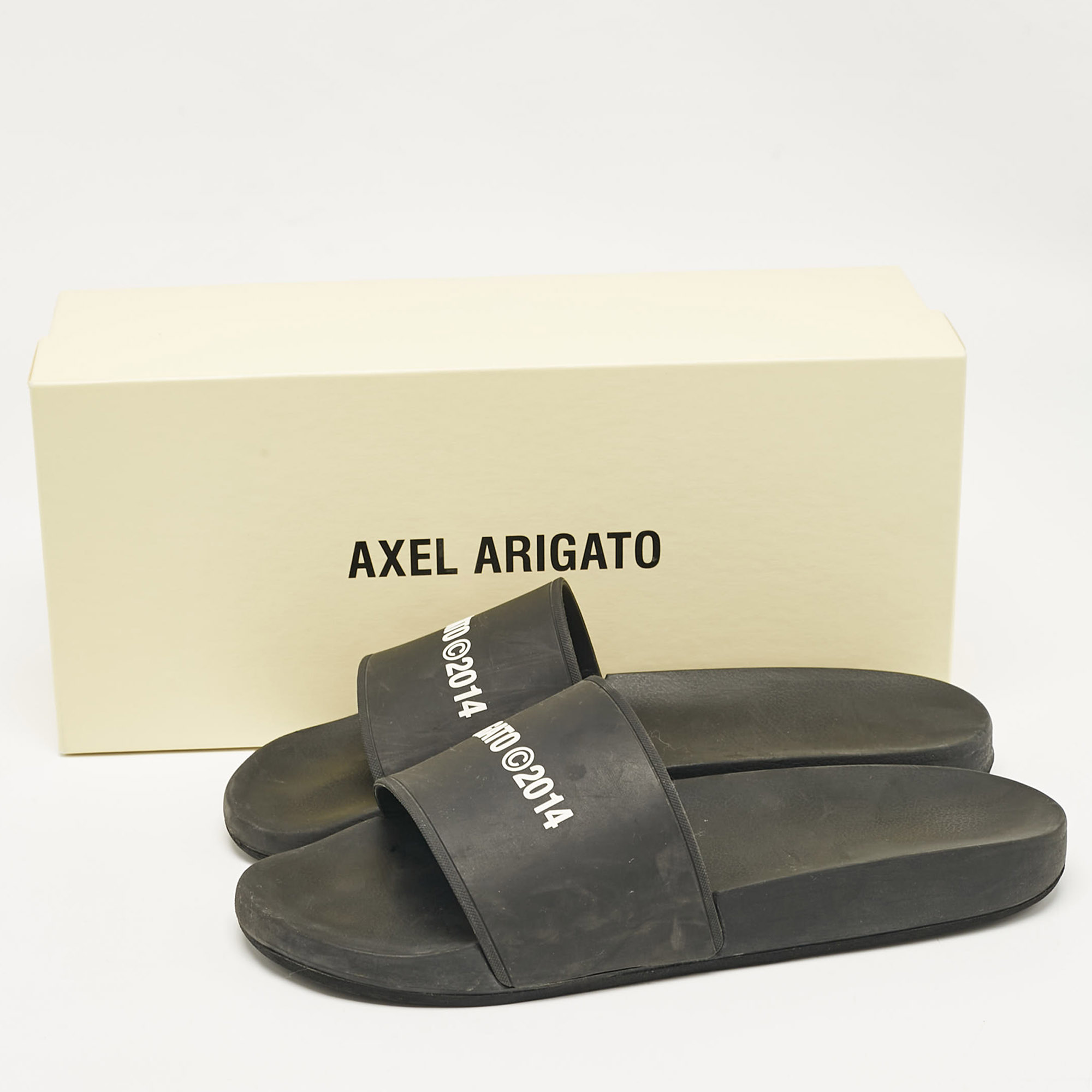 Axel Arigato Black Rubber Pool Slides Size 42