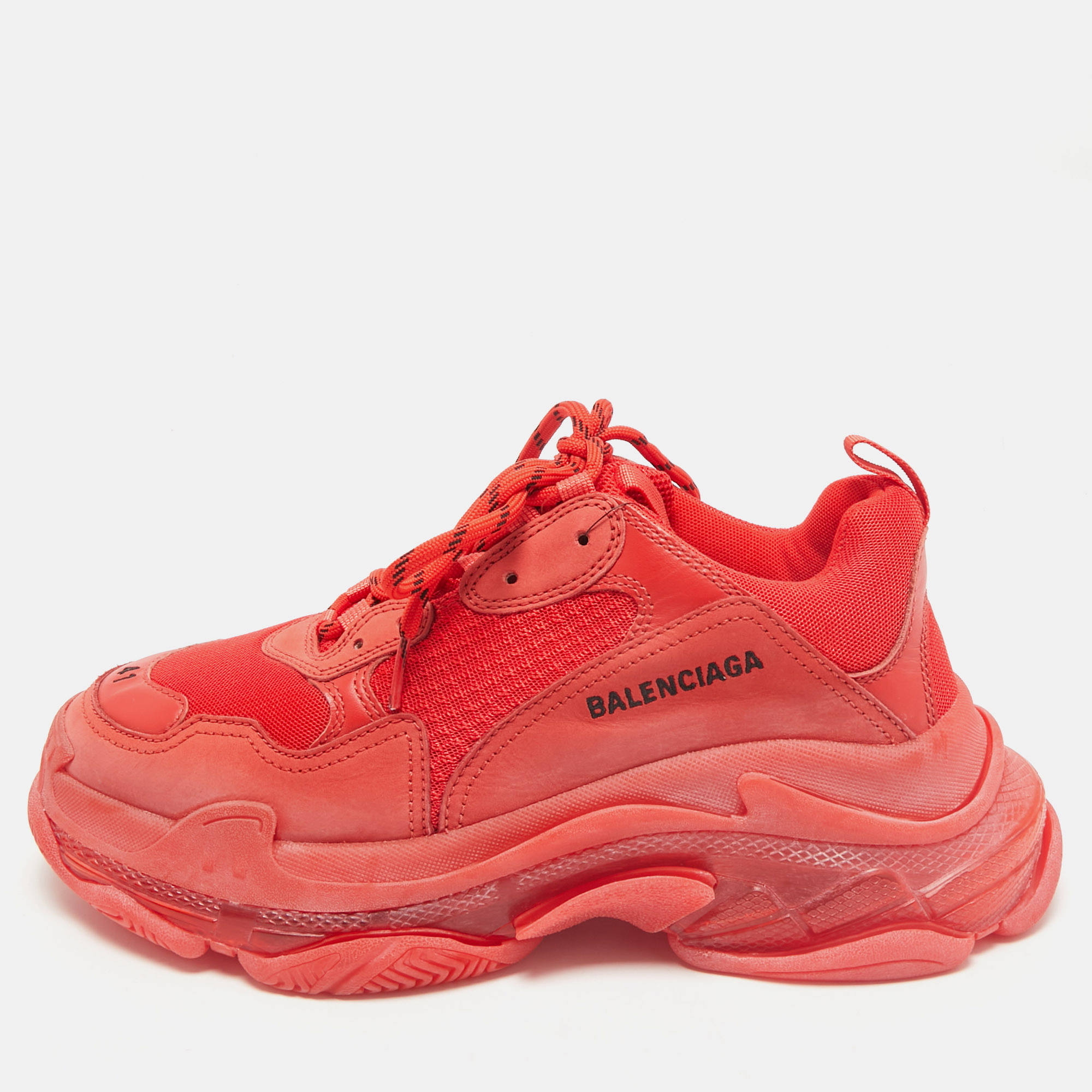 Balenciaga Red Leather and Mesh Triple S Clear Sole Sneakers Size
Balenciaga Red Leather and Mesh Triple S Clear Sole Sneakers Size