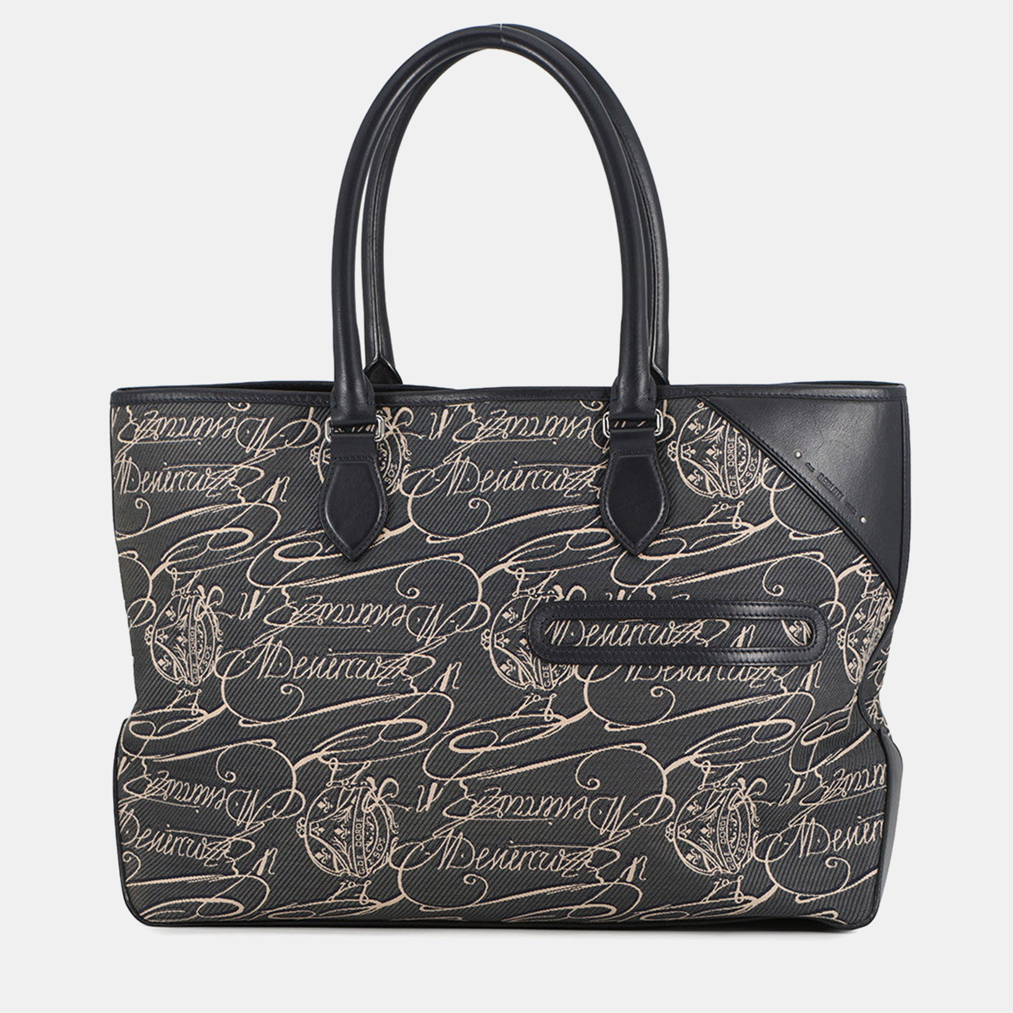 Berluti Calligraphy Tote Bag Green/Navy Leather Canvas
Berluti Calligraphy Tote Bag Green/Navy Leather Canvas