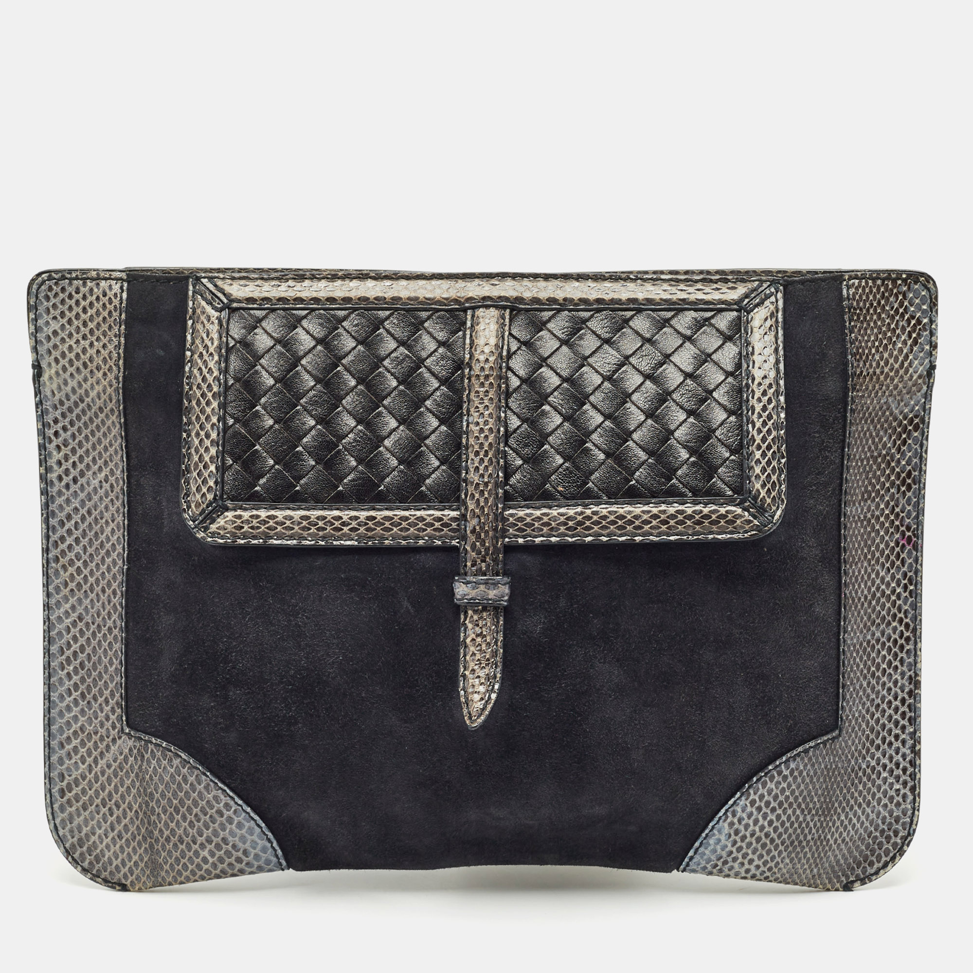 Bottega Veneta Midnight Blue/Black Snakeskin and Suede Flat Zip Pouch
Bottega Veneta Midnight Blue/Black Snakeskin and Suede Flat Zip Pouch