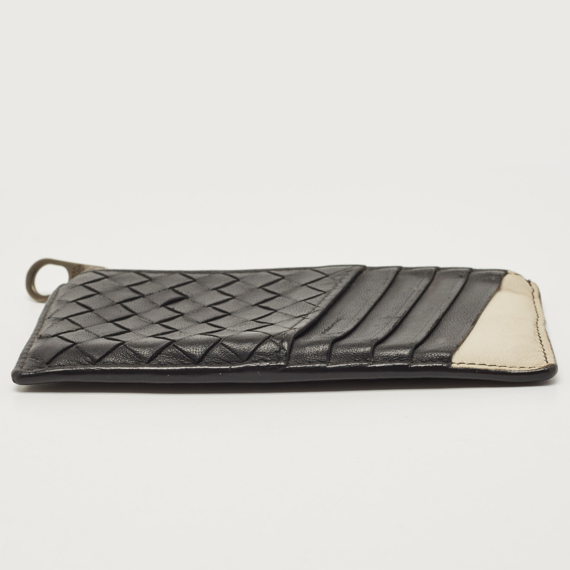 Bottega Veneta Black/White Intrecciato Leather Zip Card Holder