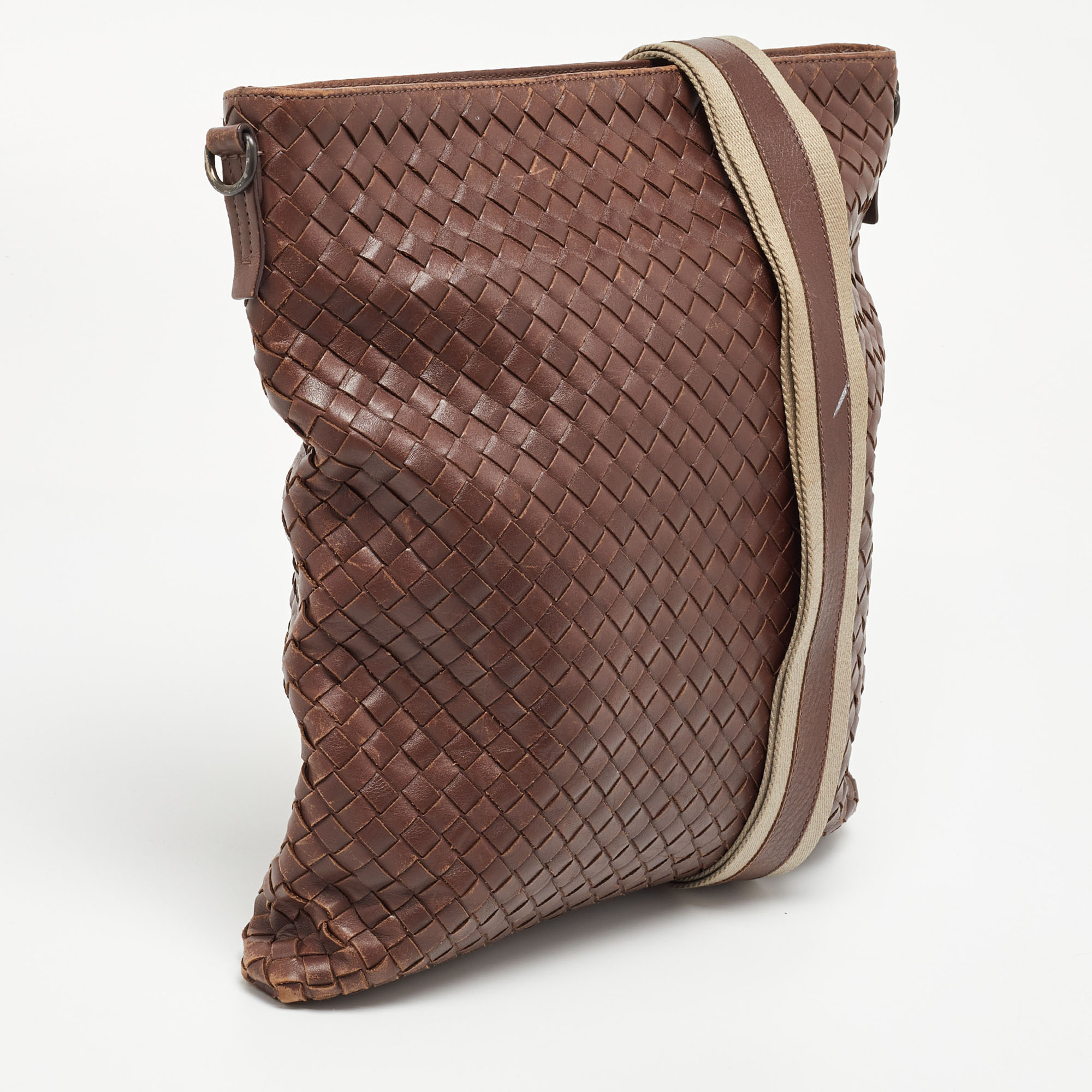 Bottega Veneta Brown Intrecciato Leather Messenger Bag