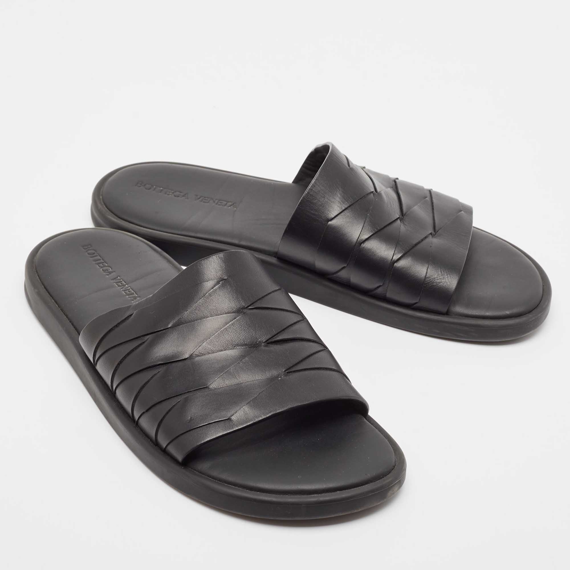 Bottega Veneta Black Leather Flat Slides Size 44