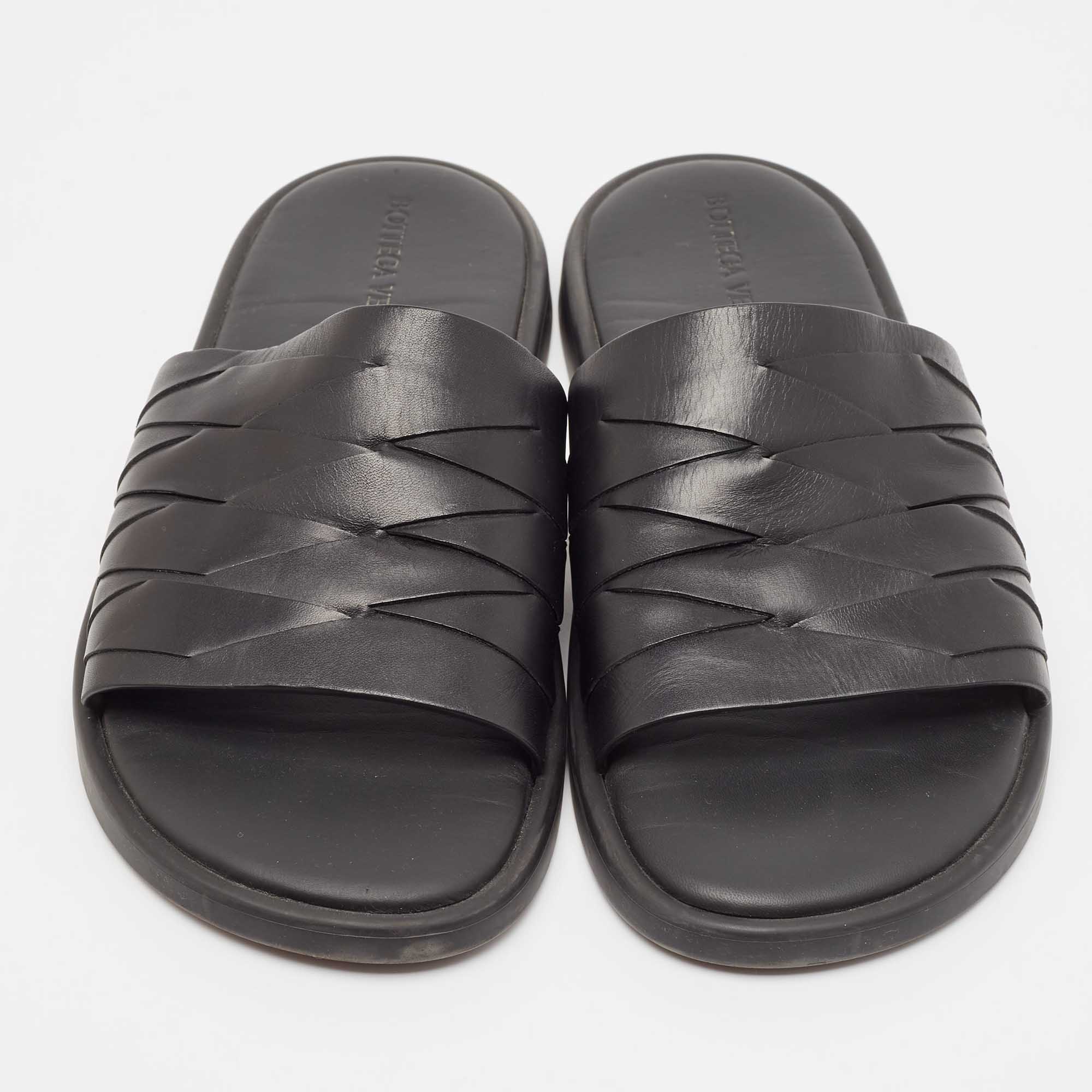 Bottega Veneta Black Leather Flat Slides Size 44