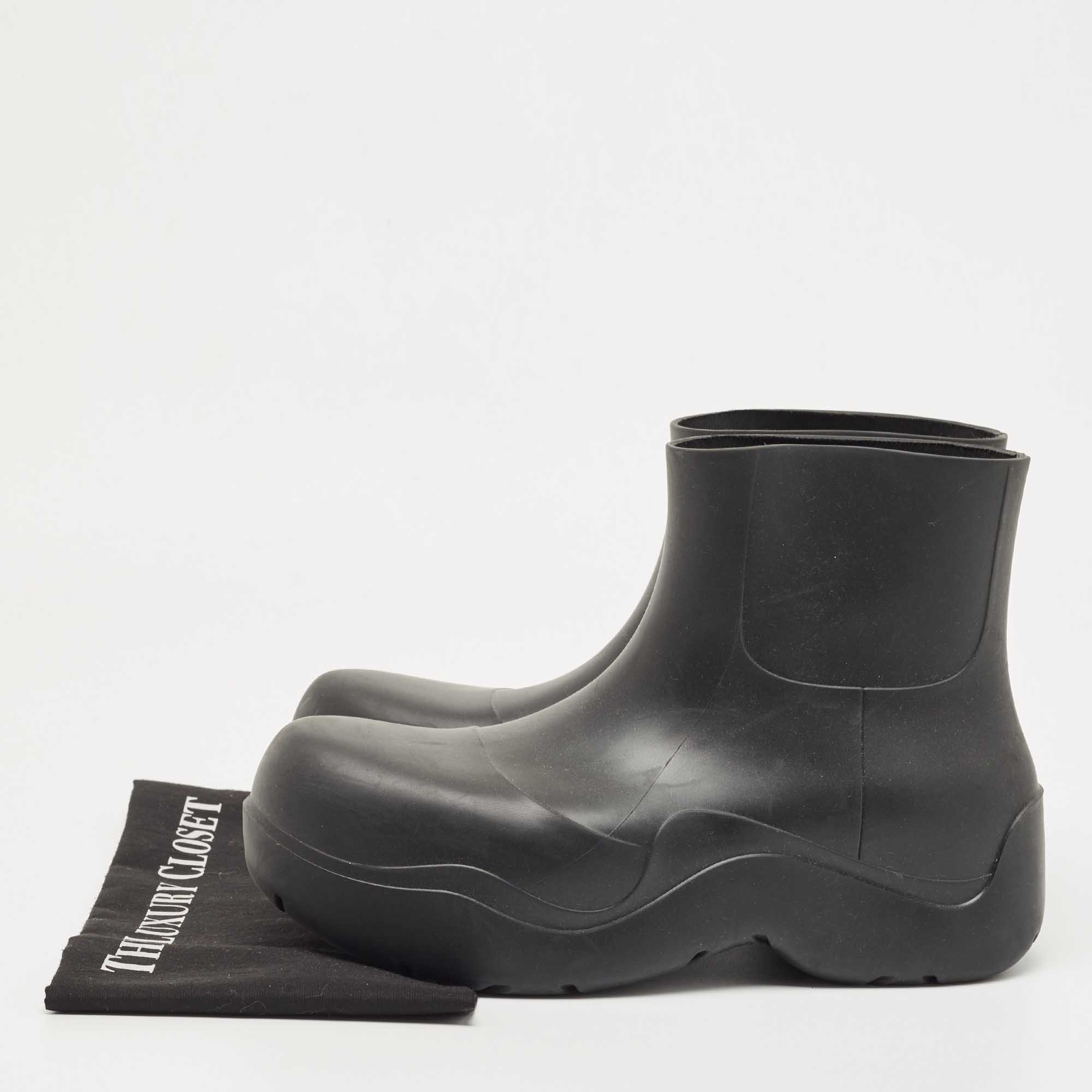 Bottega Veneta Black  Rubber Puddle Ankle Boot Size 42