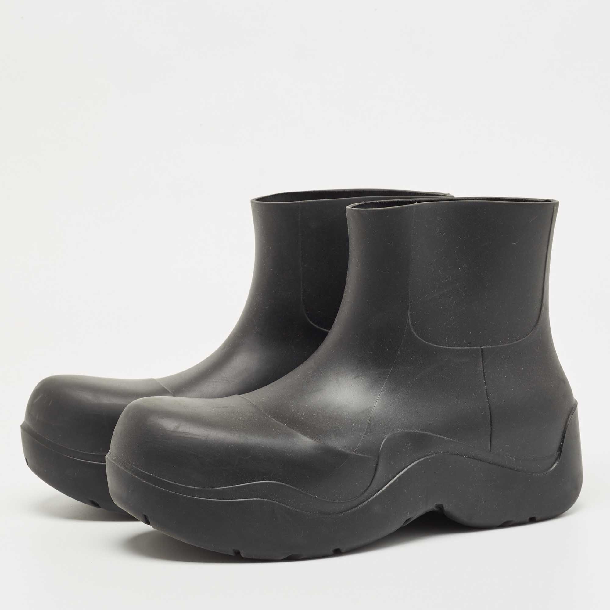 Bottega Veneta Black  Rubber Puddle Ankle Boot Size 42