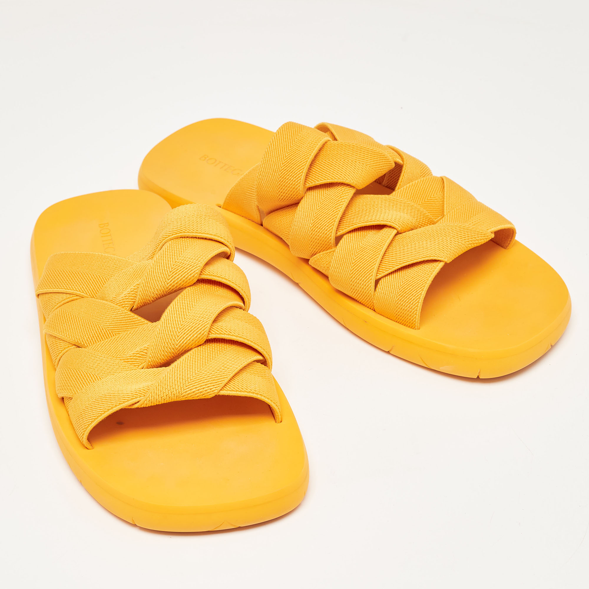 Bottega Veneta Orange Stretch Fabric Plat Slides Size 45