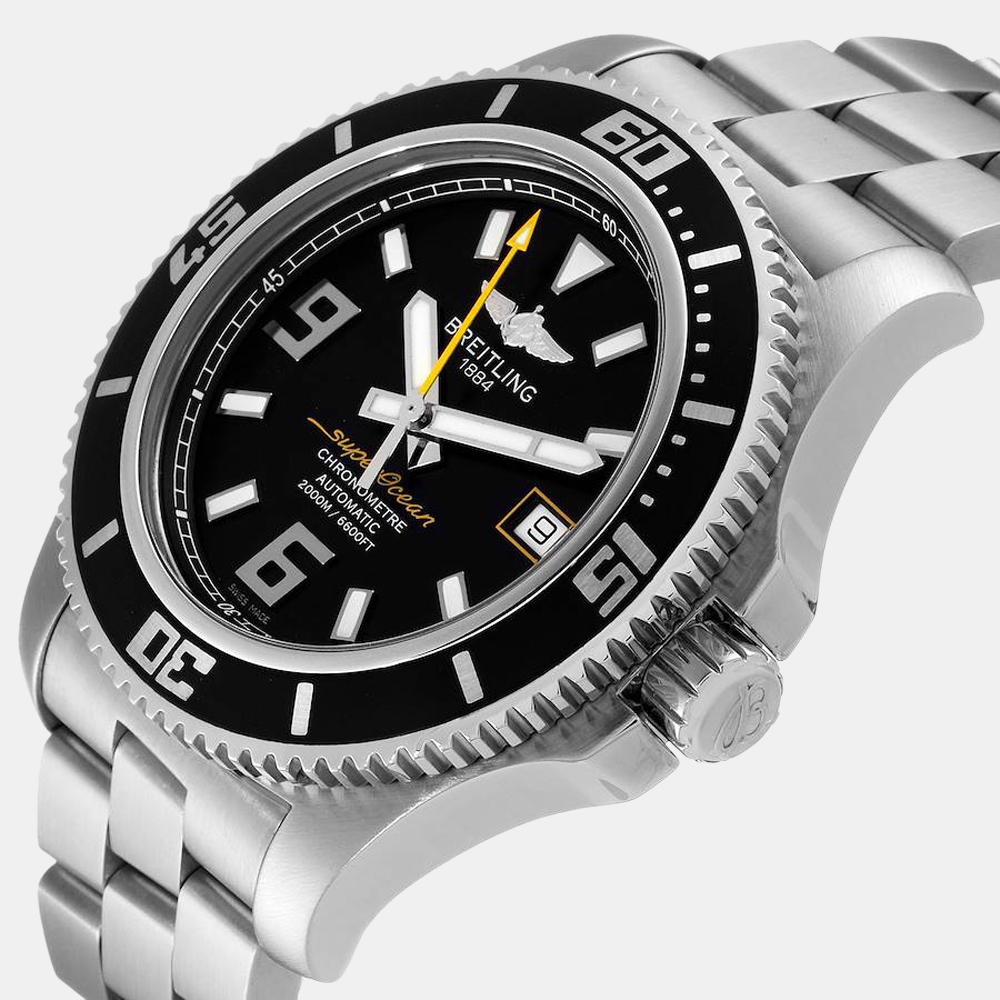 Breitling Black Stainless Steel Superocean A17391 Automatic Men's Wristwatch 44 mm 
Breitling Black Stainless Steel Superocean A17391 Automatic Men's Wristwatch 44 mm