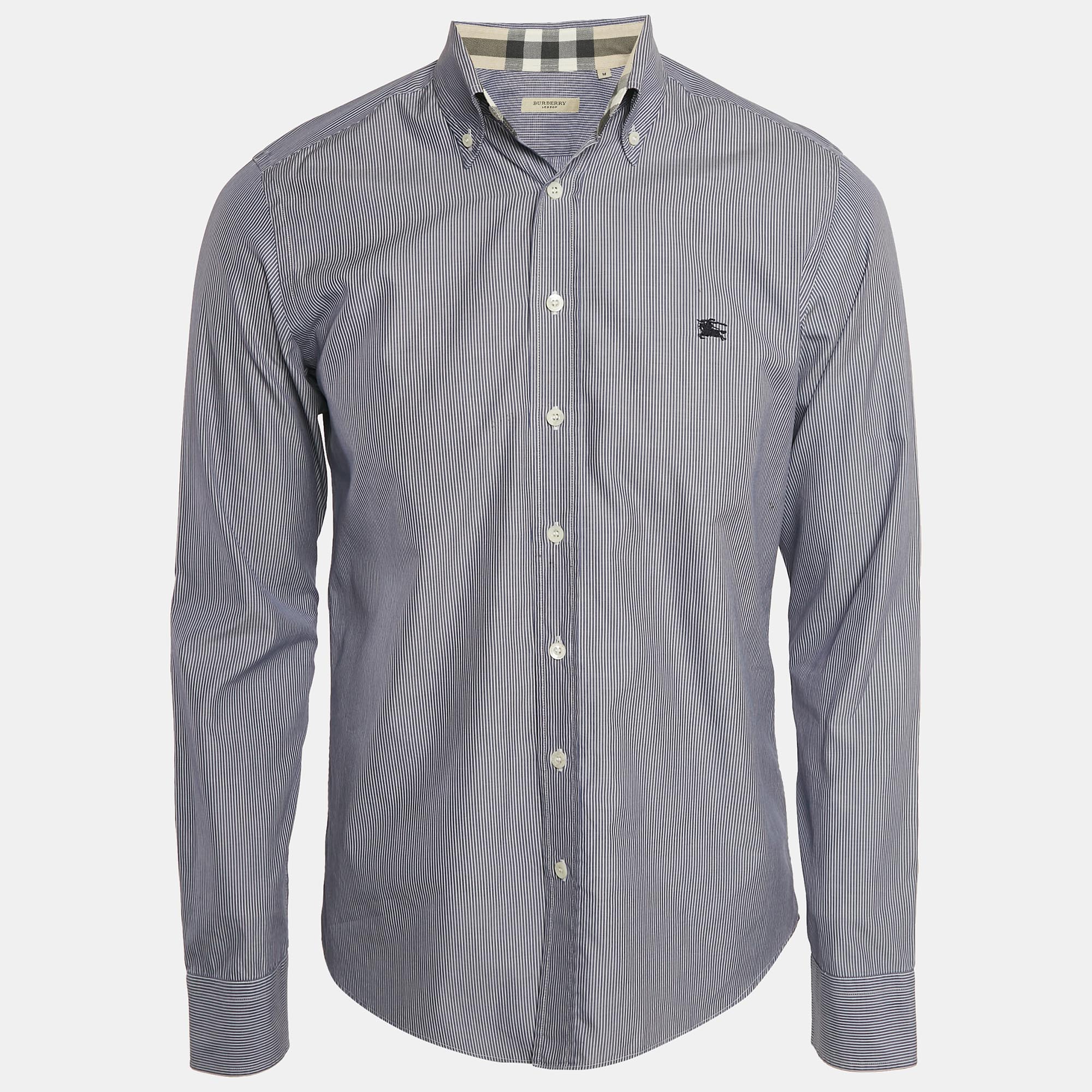 Burberry London Blue Stripe Cotton Button Front Full Sleeve Shirt M
Burberry London Blue Stripe Cotton Button Front Full Sleeve Shirt M