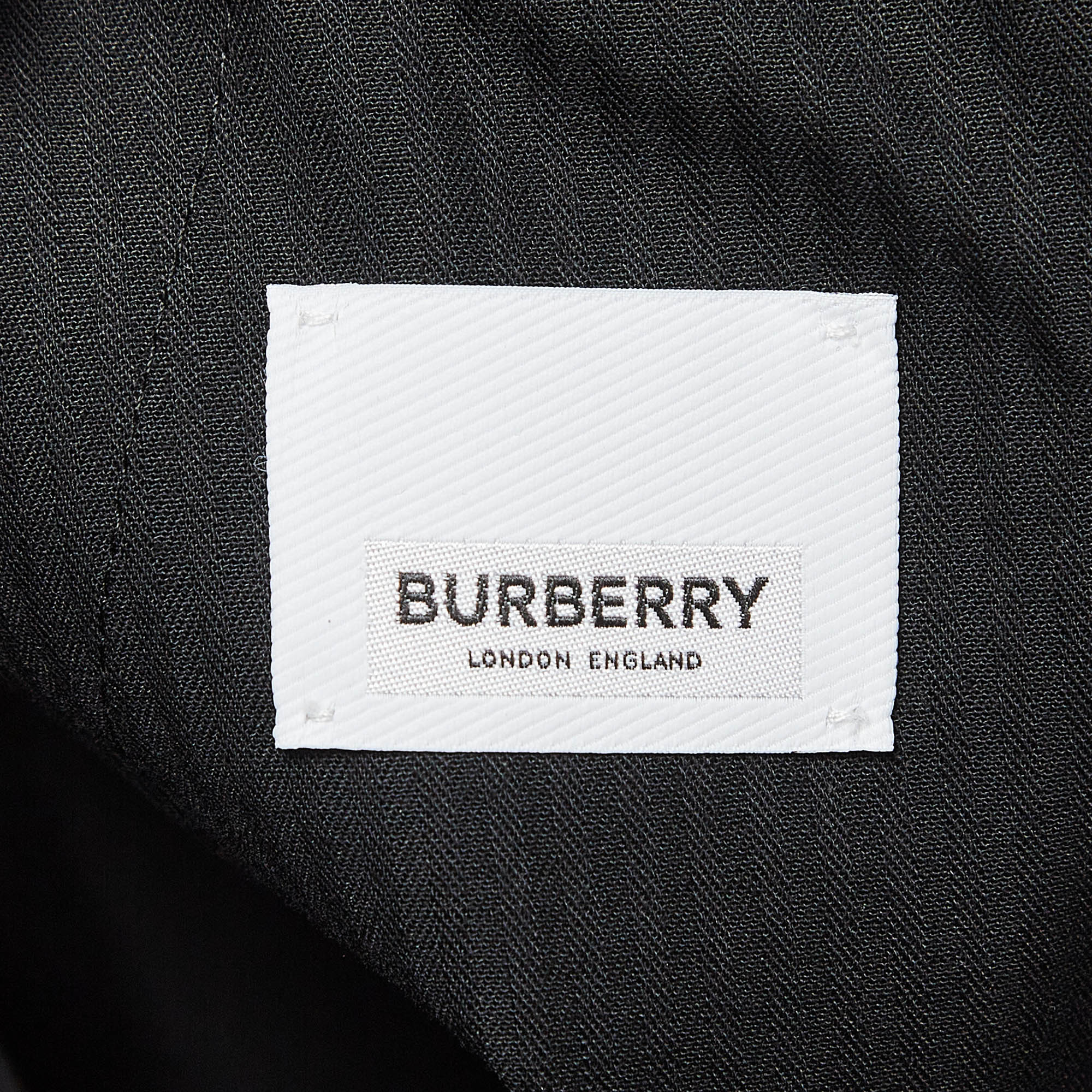 Burberry Black Shibden Shark Applique Nylon Chino Shorts M