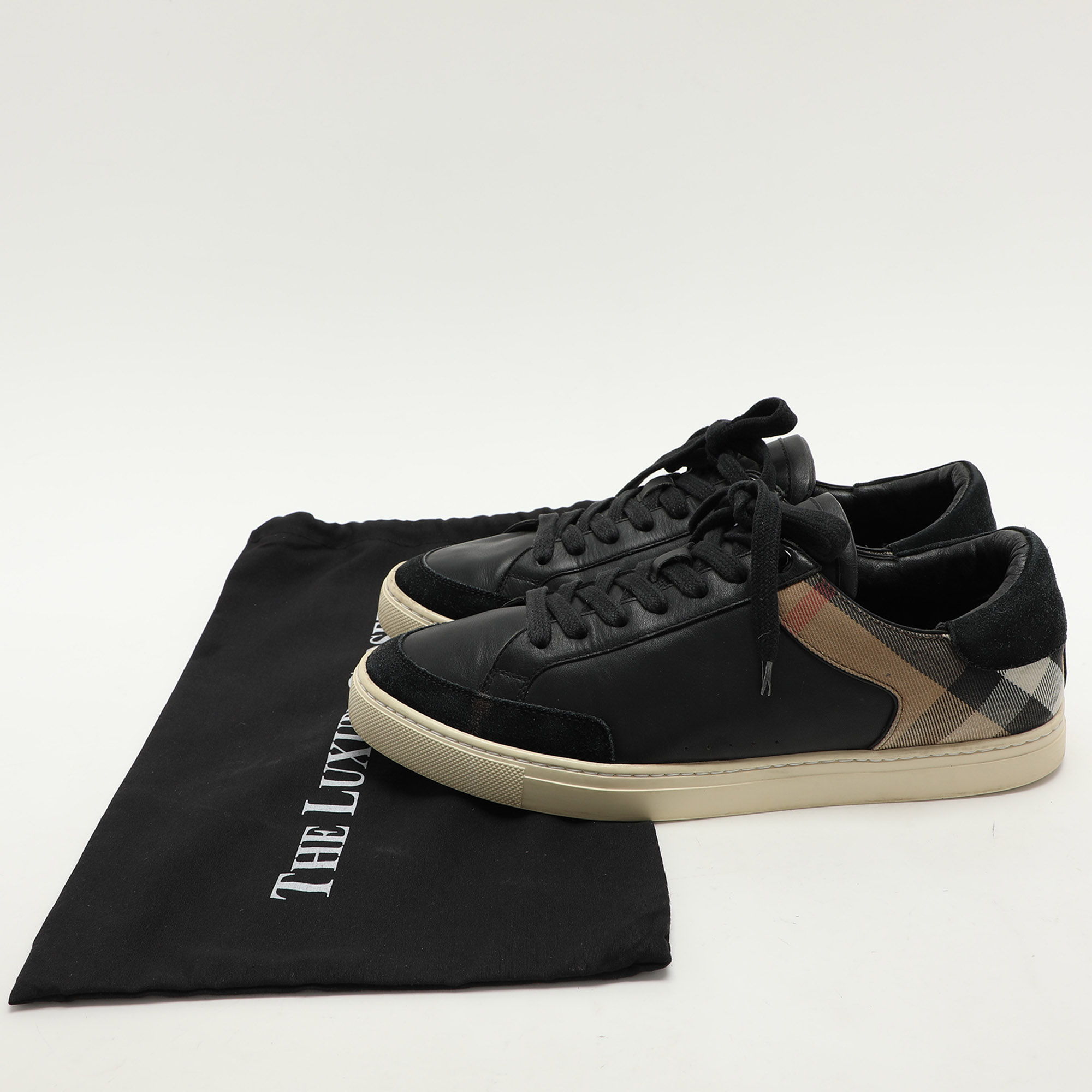 Burberry Black/Beige Leather And House Check Canvas Low Top Sneakers Size 43