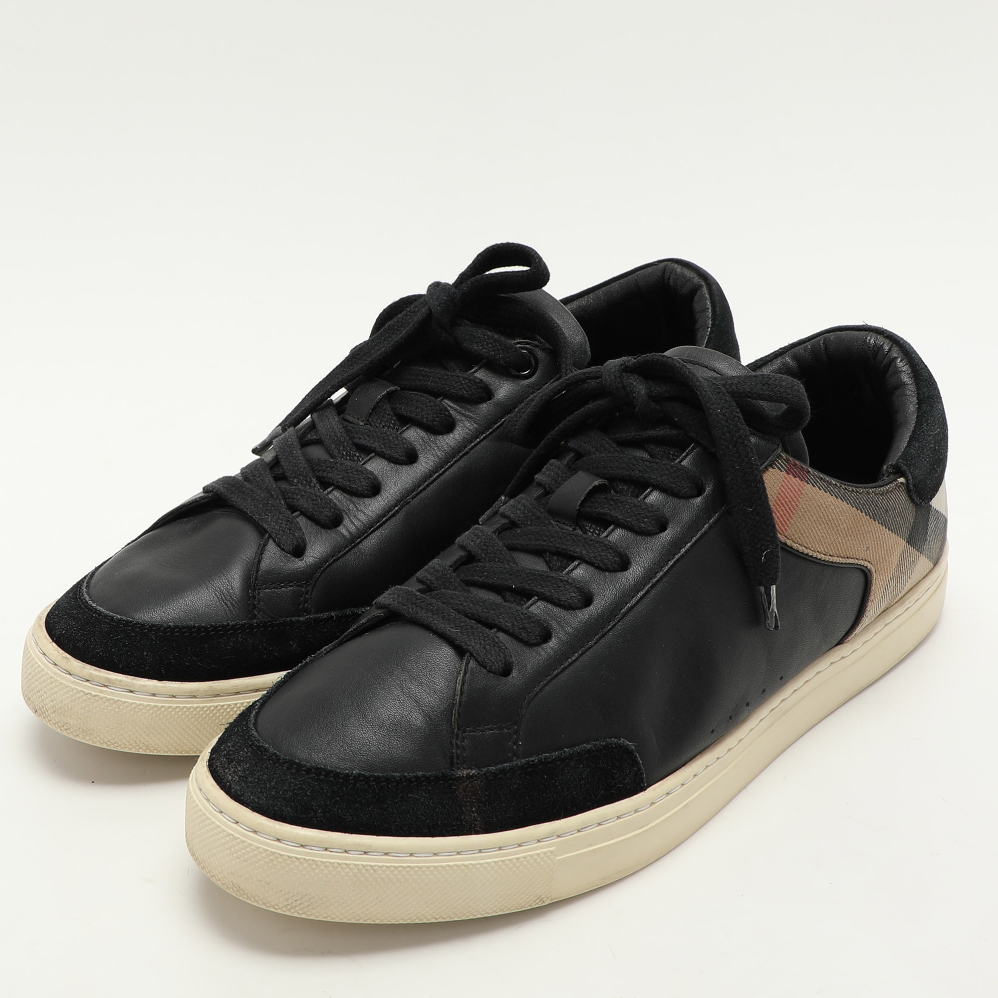 Burberry Black/Beige Leather And House Check Canvas Low Top Sneakers Size 43