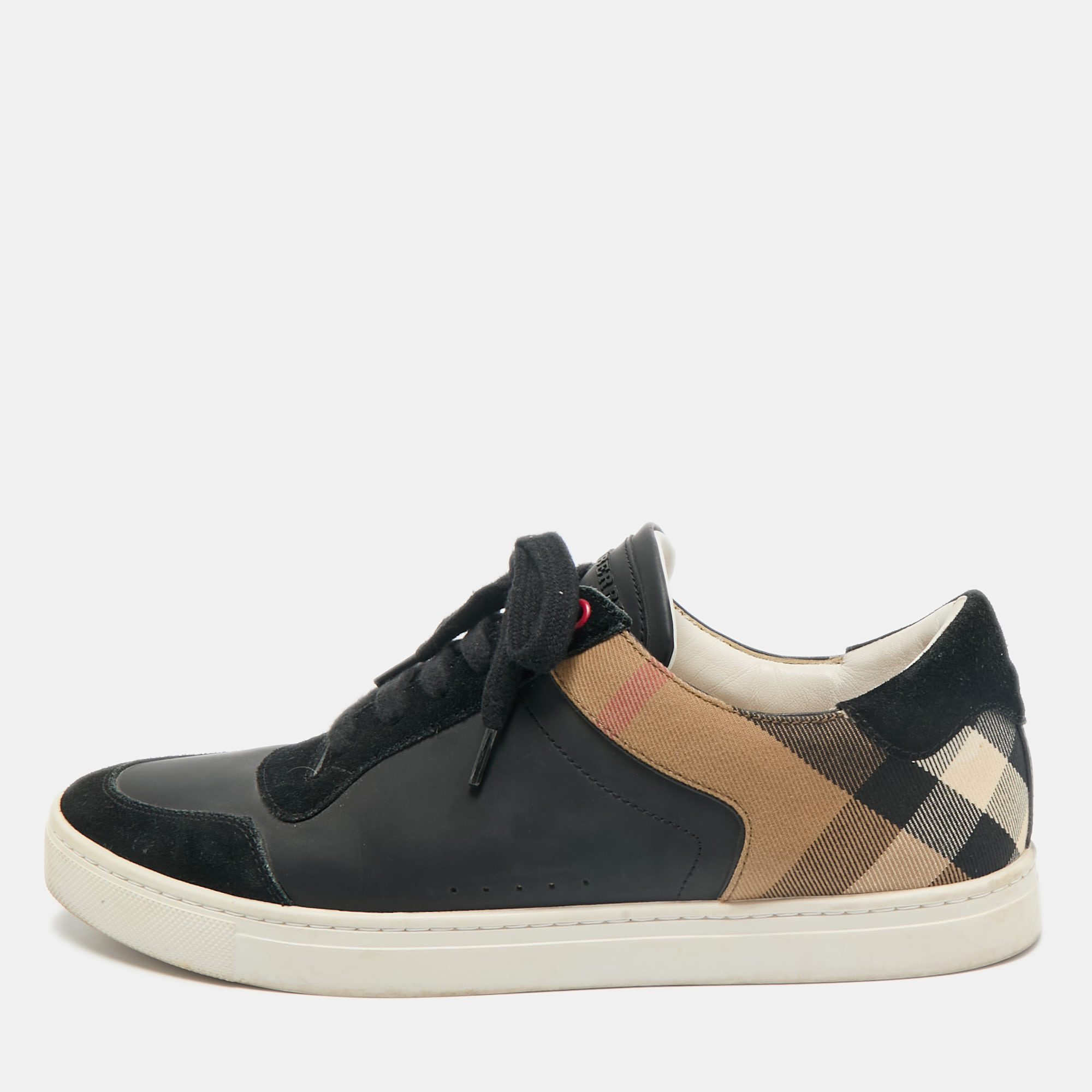 Burberry Black House Check Leather and Suede Reeth Low Top Sneakers Size 43
Burberry Black House Check Leather and Suede Reeth Low Top Sneakers Size 43