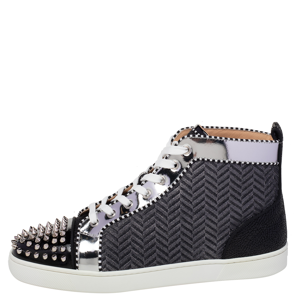 Christian Louboutin Black/Silver Leather And Woven Fabric Spikes Orlato Flat Sneakers Size
Christian Louboutin Black/Silver Leather And Woven Fabric Spikes Orlato Flat Sneakers Size