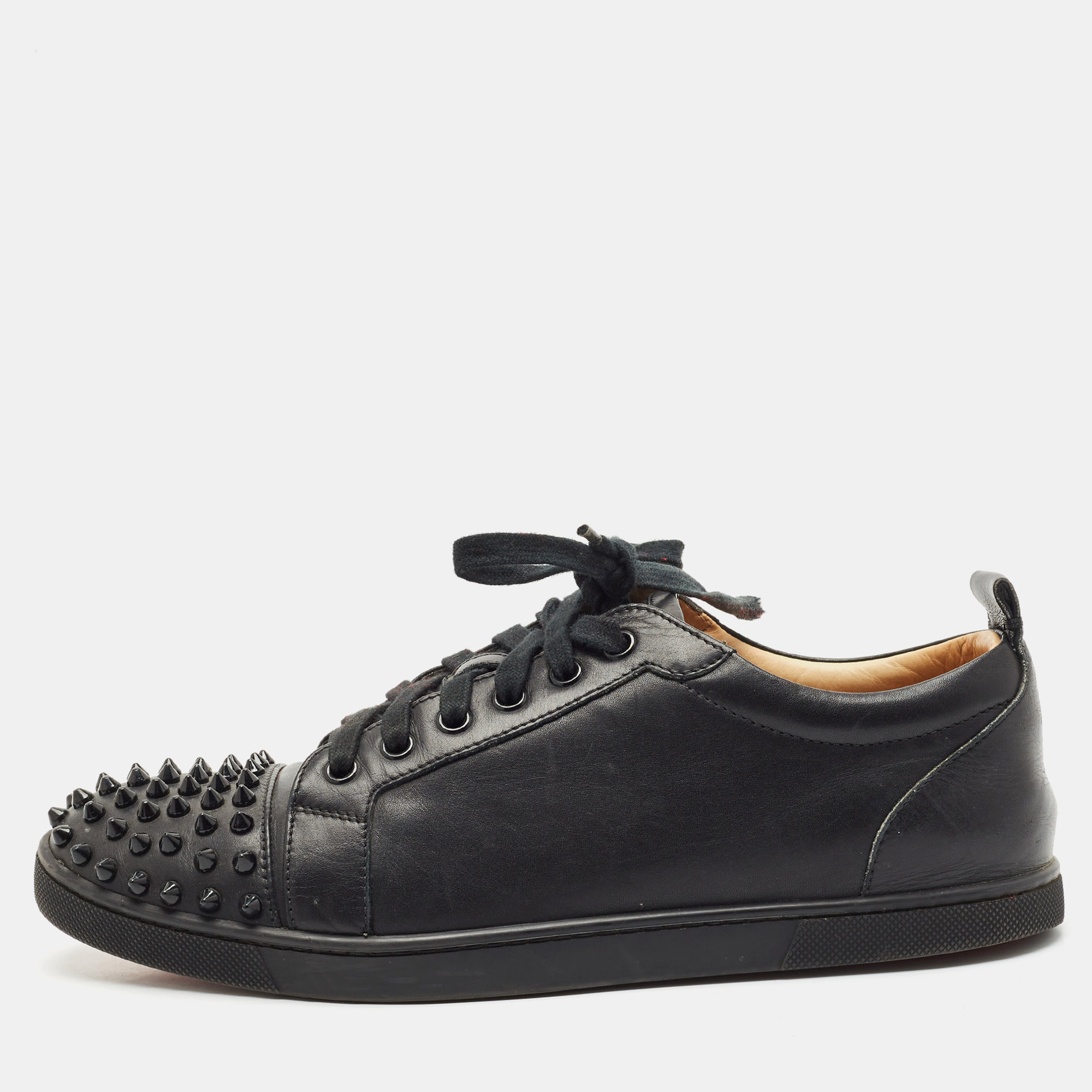 Christian Louboutin Black Leather Louis Junior Spikes Low Top Sneakers Size
Christian Louboutin Black Leather Louis Junior Spikes Low Top Sneakers Size