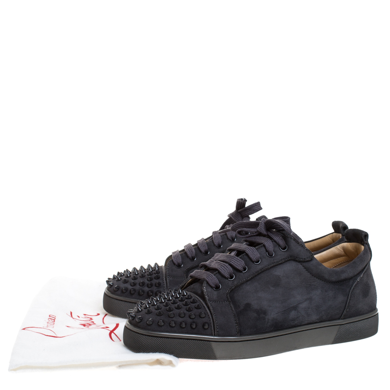 Christian Louboutin Black Suede Louis Junior Low Top Sneakers Size, Grey - buy at price of $389.00 in theluxurycloset.com | imall.com