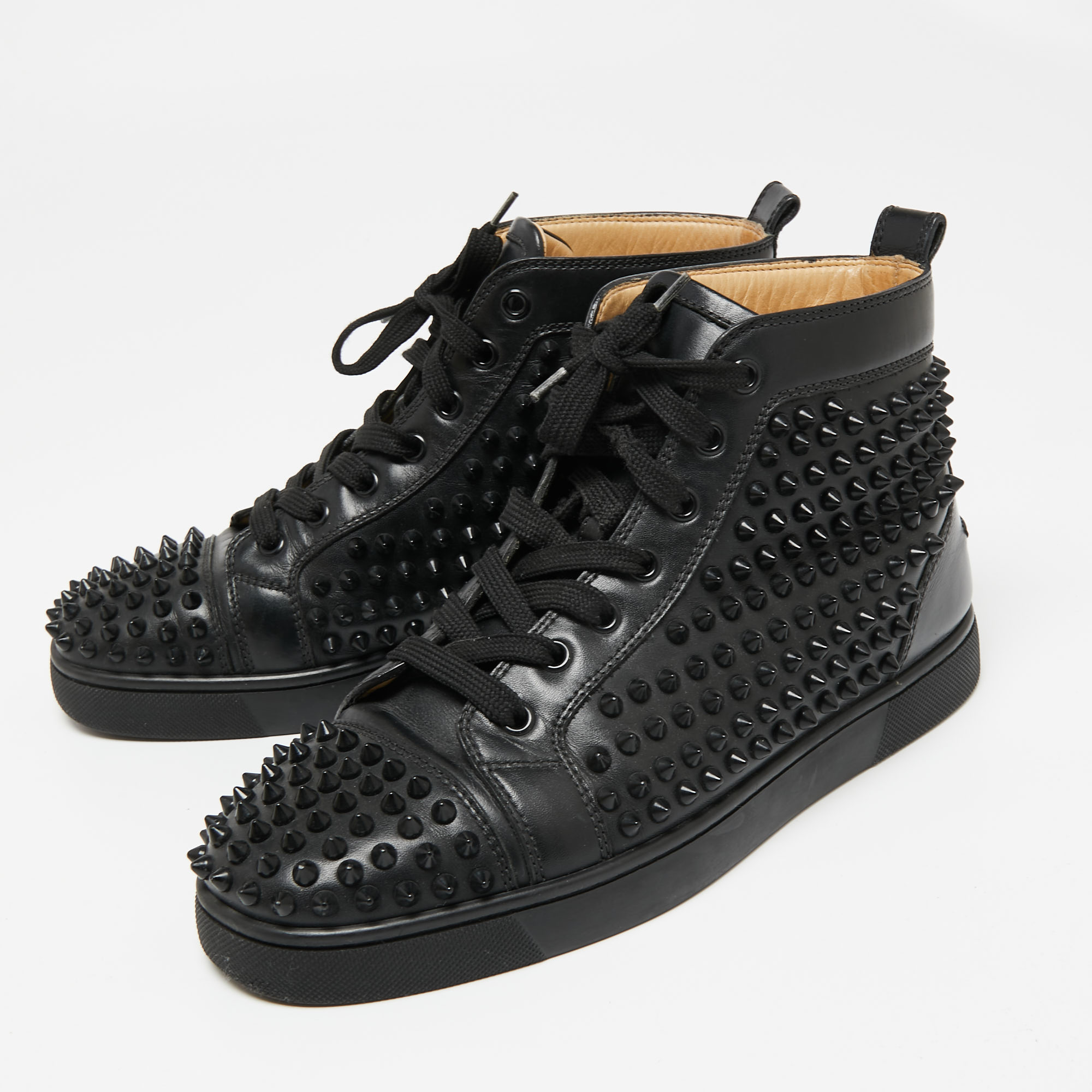 Christian Louboutin Black Leather Louis Spikes High-Top Sneakers Size
Christian Louboutin Black Leather Louis Spikes High-Top Sneakers Size