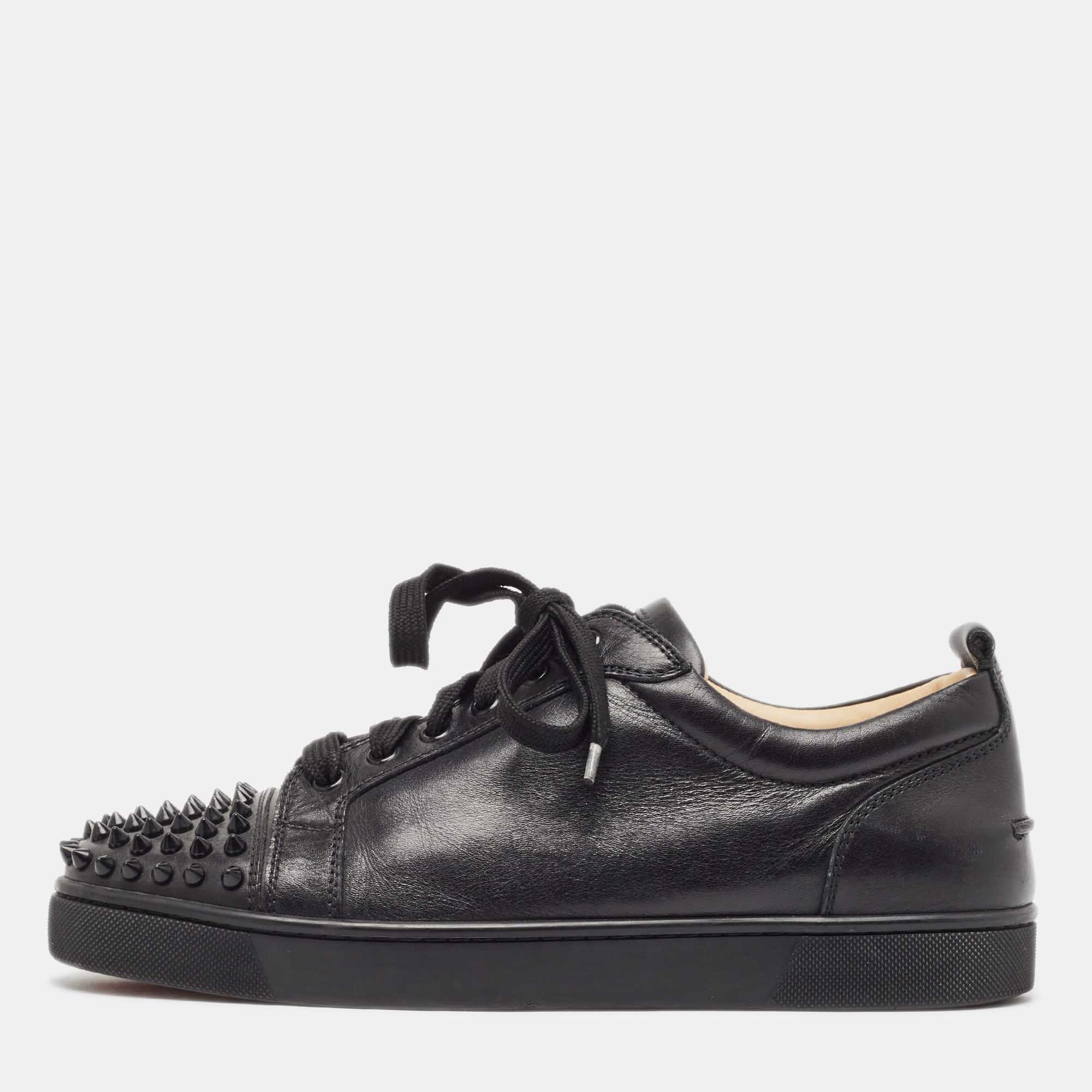 

Christian Louboutin Black Leather Louis Junior Spikes Sneakers Size
