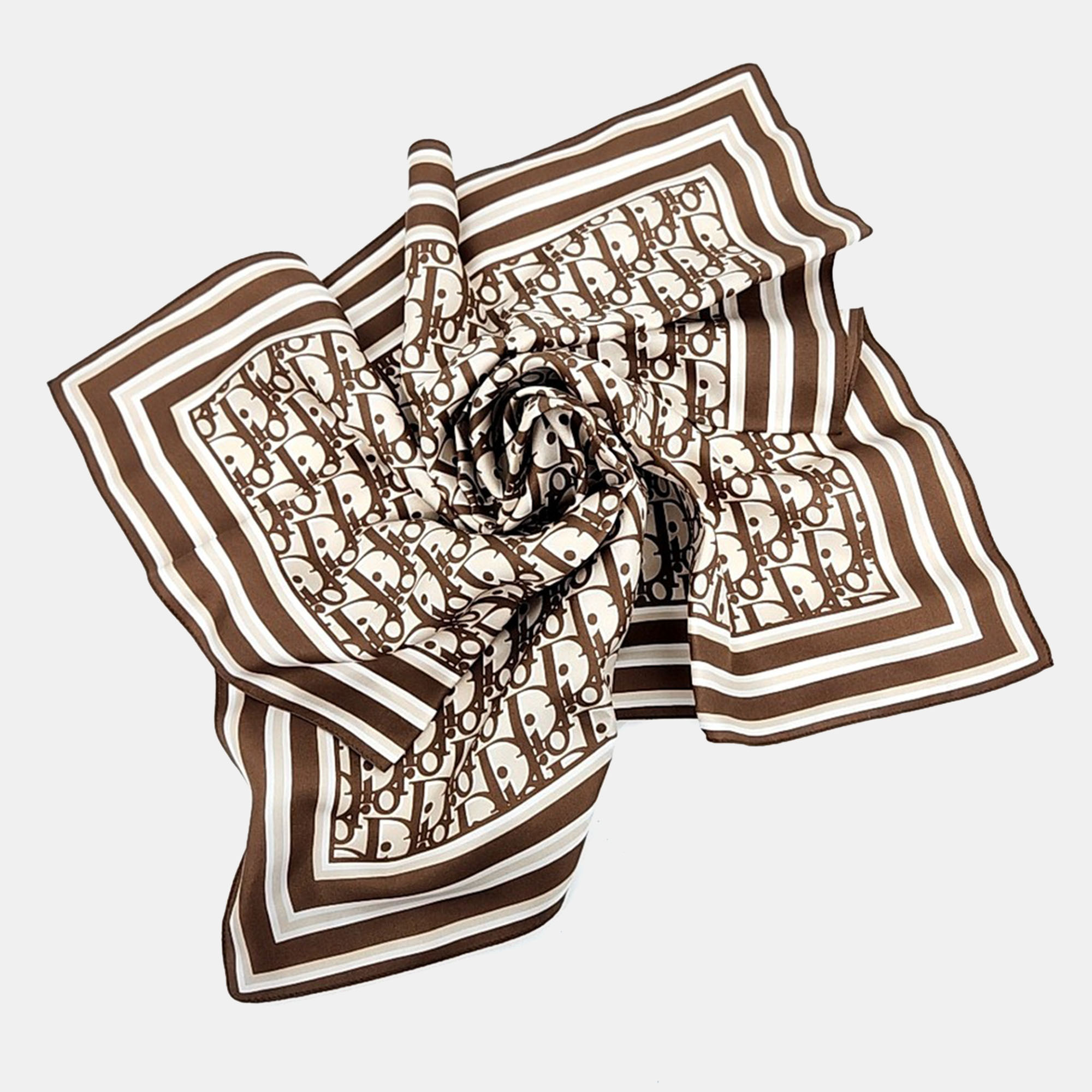 Dior silk scarf + scarf ring, Beige
Dior silk scarf + scarf ring, Beige