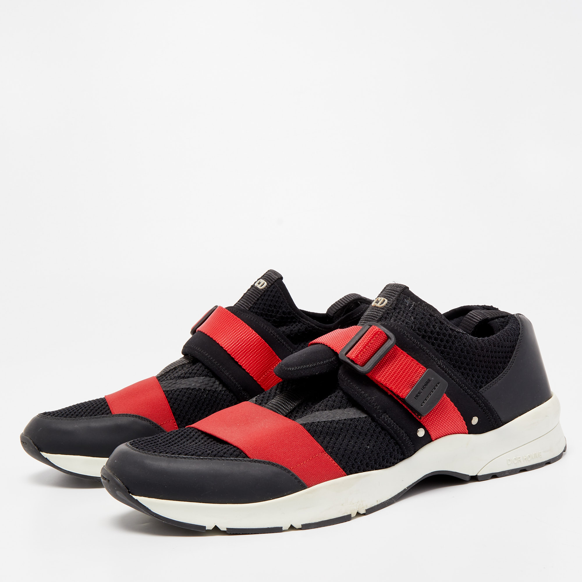 Dior Black Mesh and Leather Buckle Detail Low Top Sneakers Size 
Dior Black Mesh and Leather Buckle Detail Low Top Sneakers Size