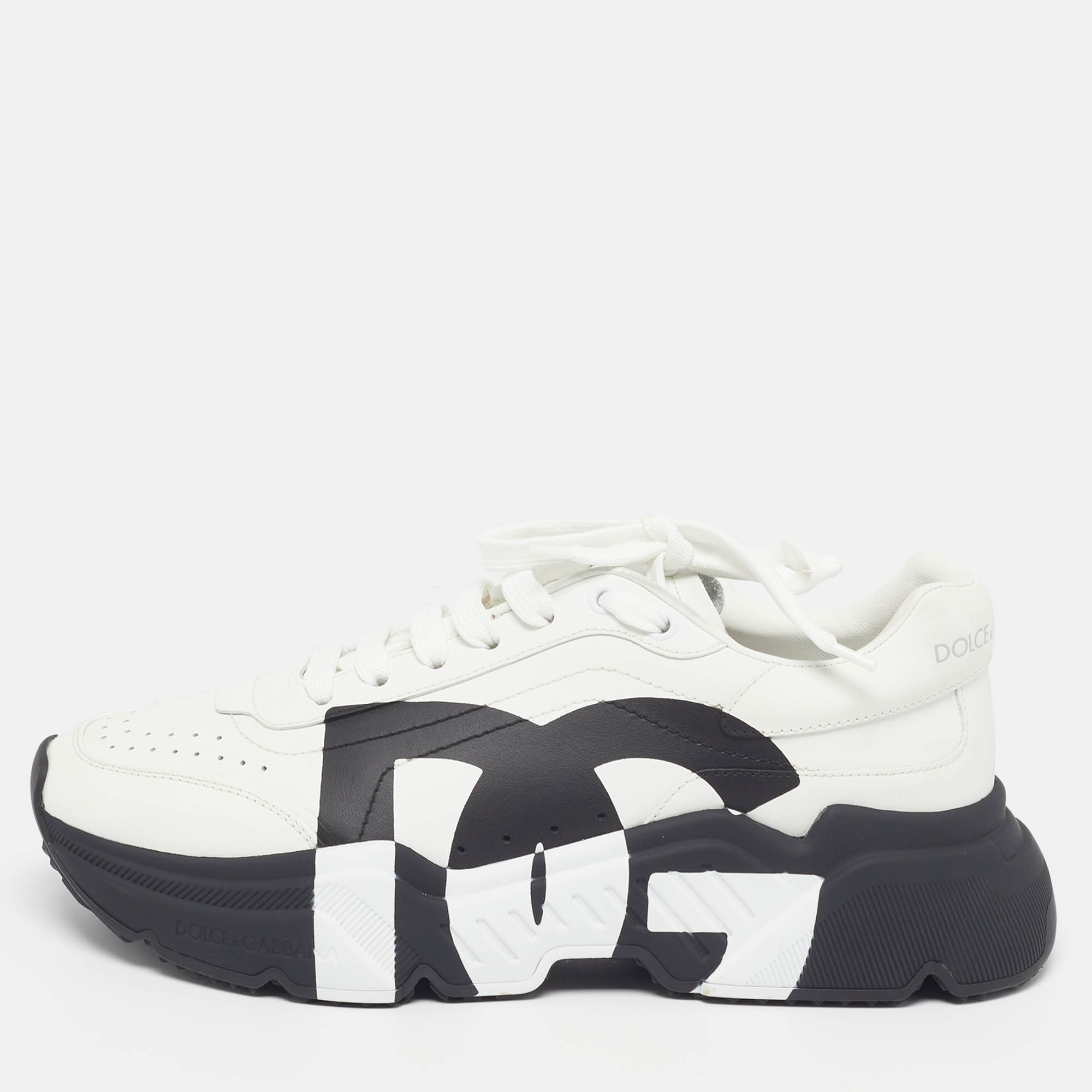 Dolce & Gabbana Daymaster Size 42 White Leather Lace Up Sneakers
Dolce & Gabbana Daymaster Size 42 White Leather Lace Up Sneakers