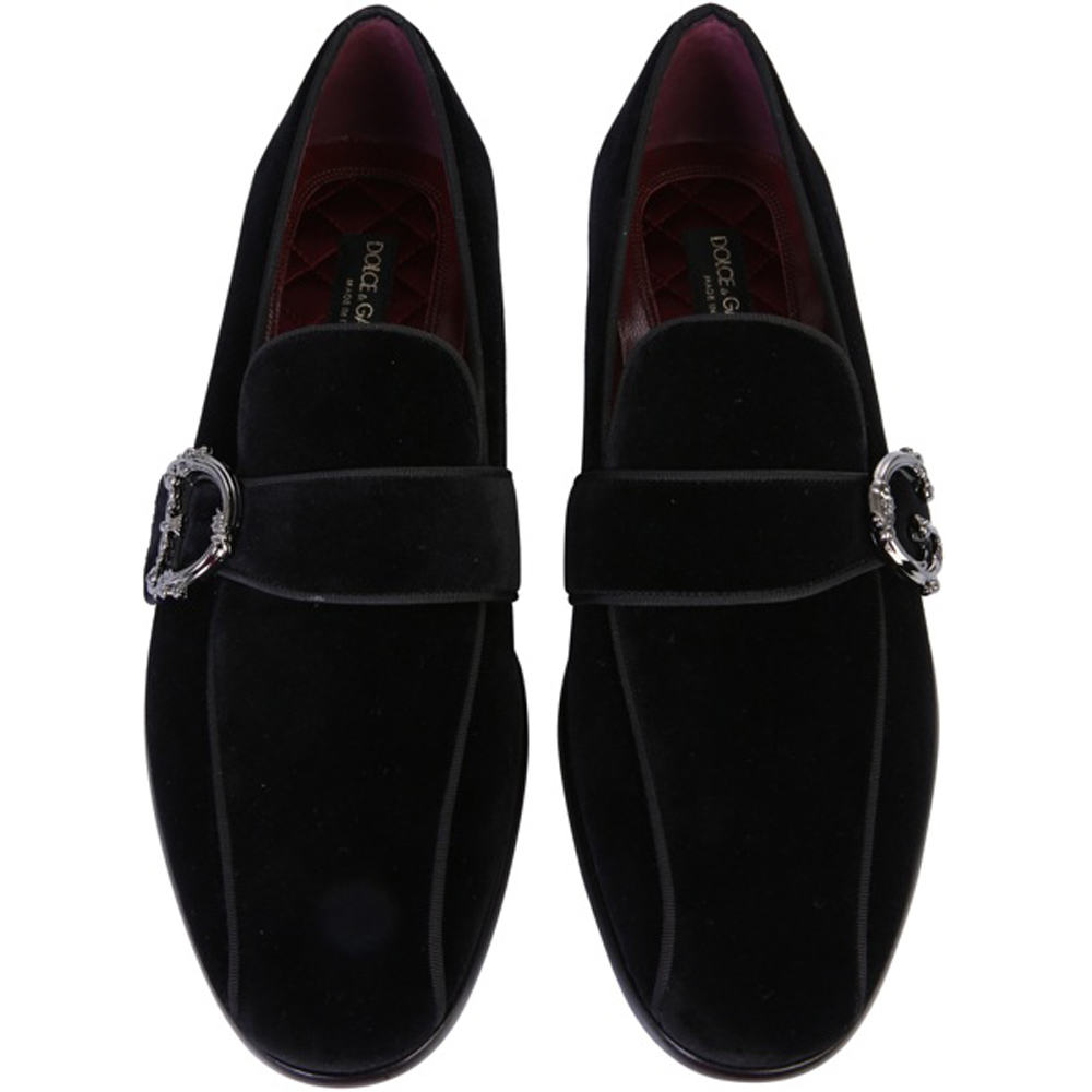 Dolce & Gabbana Black Velvet DG Logo Loafers Size IT 
Dolce & Gabbana Black Velvet DG Logo Loafers Size IT