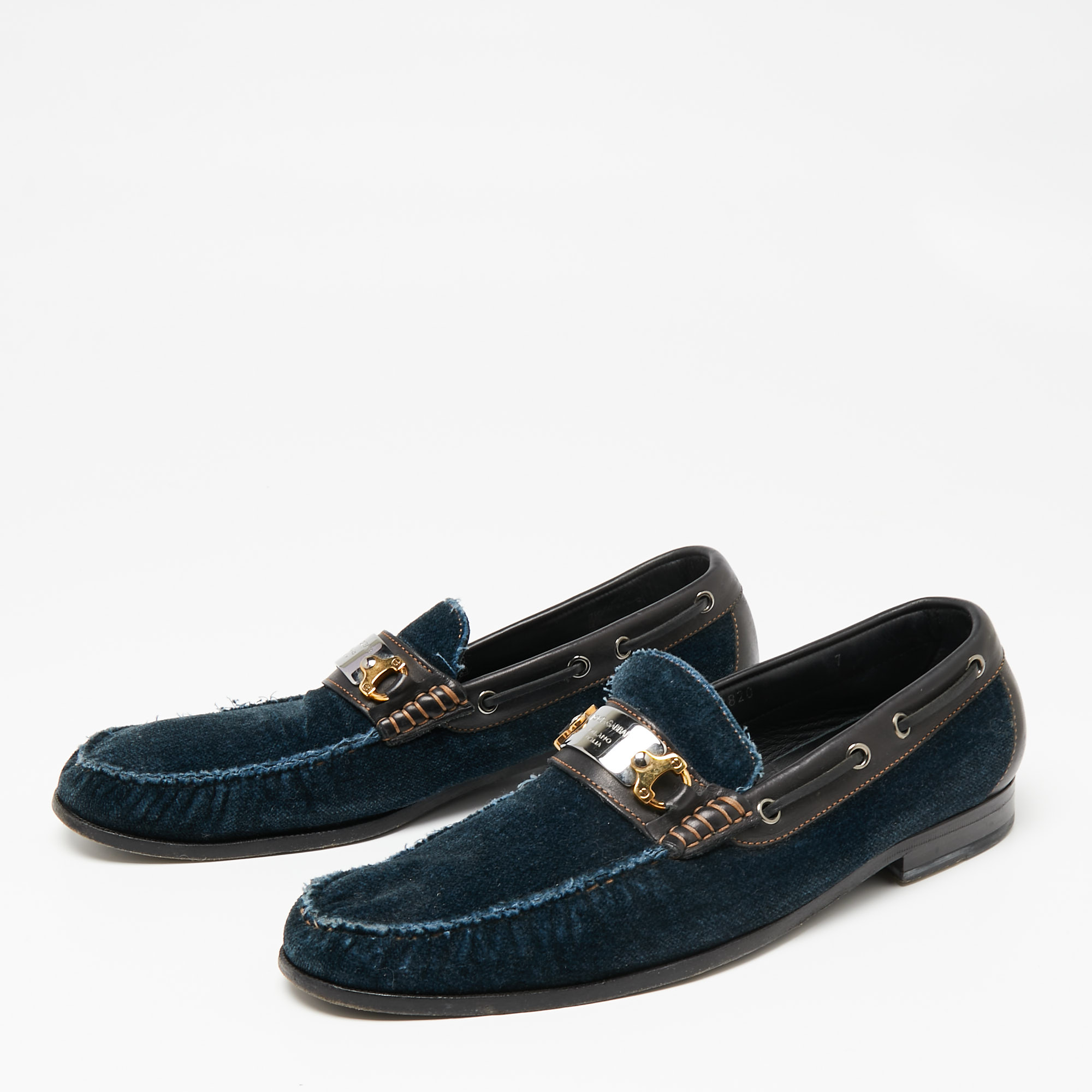 Dolce & Gabbana Navy Blue Velvet And Leather Slip On Loafers Size
Dolce & Gabbana Navy Blue Velvet And Leather Slip On Loafers Size