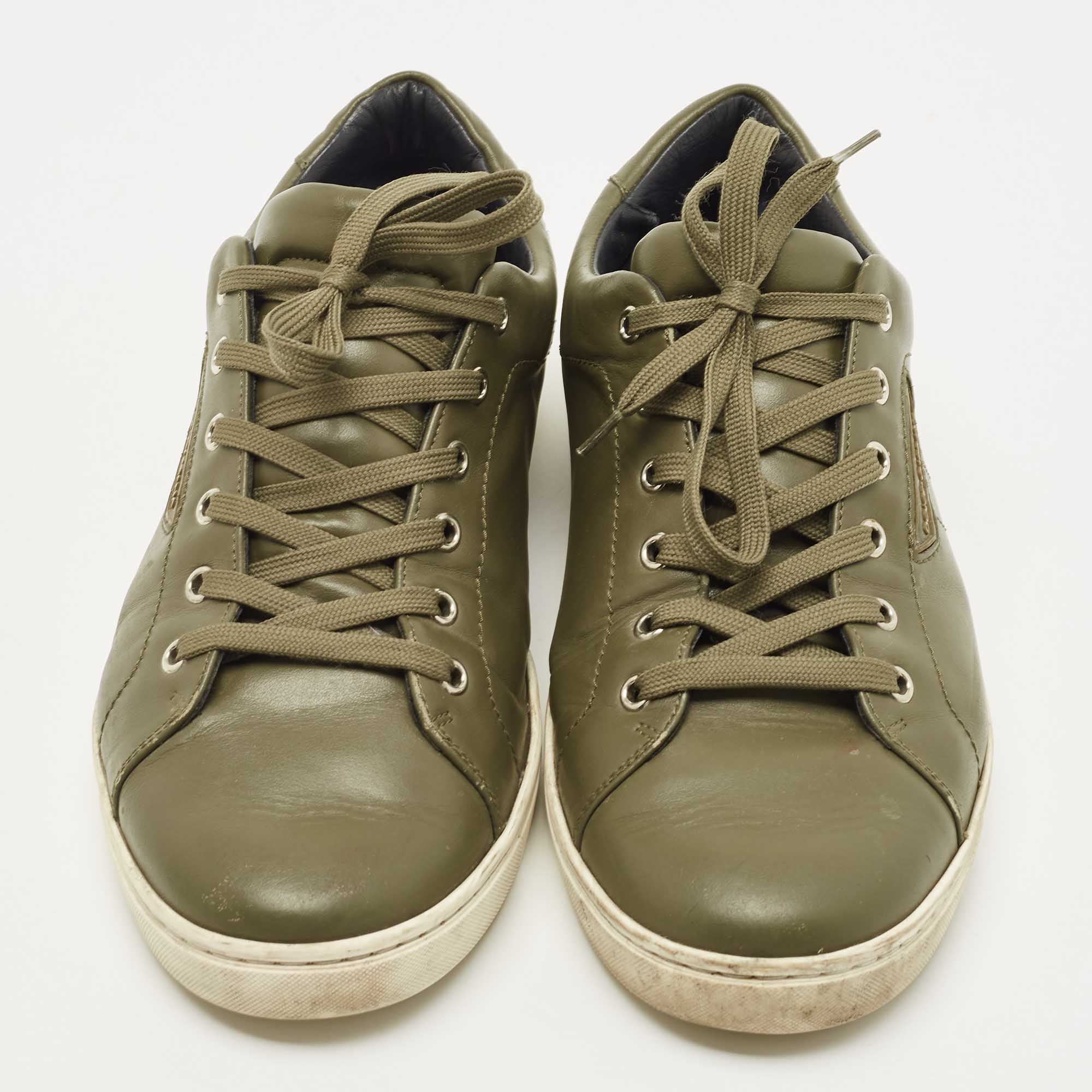 Dolce & Gabbana Army Green Leather Low Top Sneakers Size 42