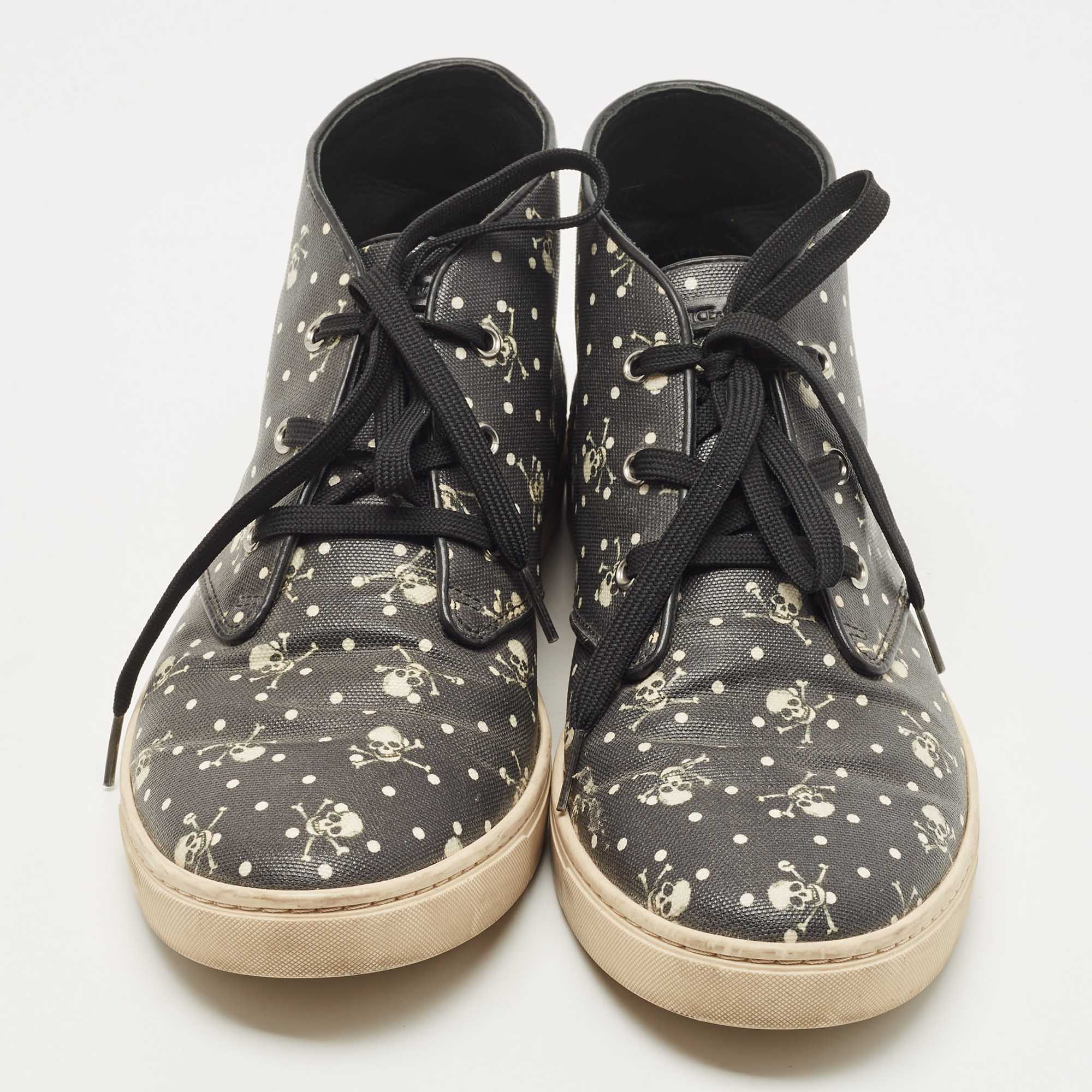 Dolce And Gabbana Black Skull And Cross Bone Print Coated Canvas High Top Sneakers Size 43