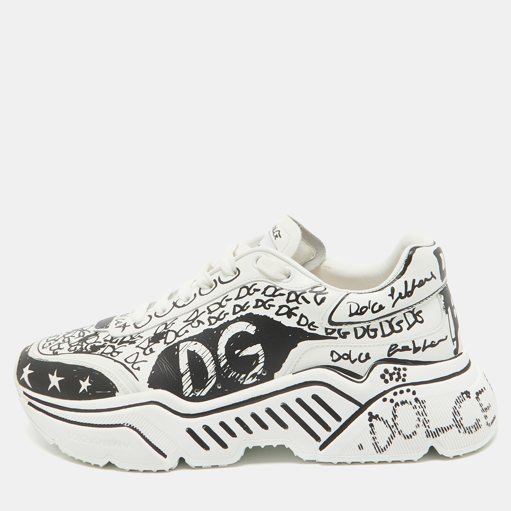 Dolce & gabbana black/white graffiti logo low top sneakers size 40.5