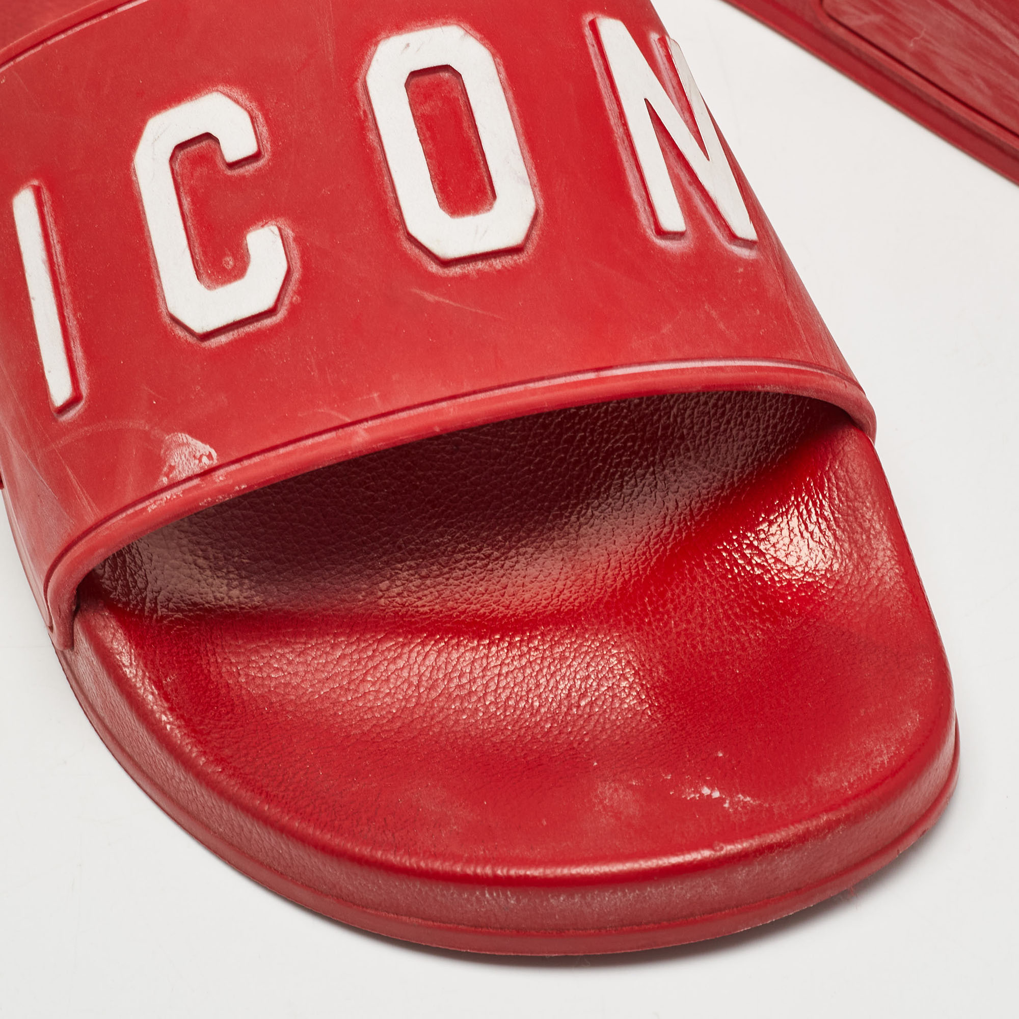 Dsquared Red Rubber Icon Embossed Beach Slides Size 41