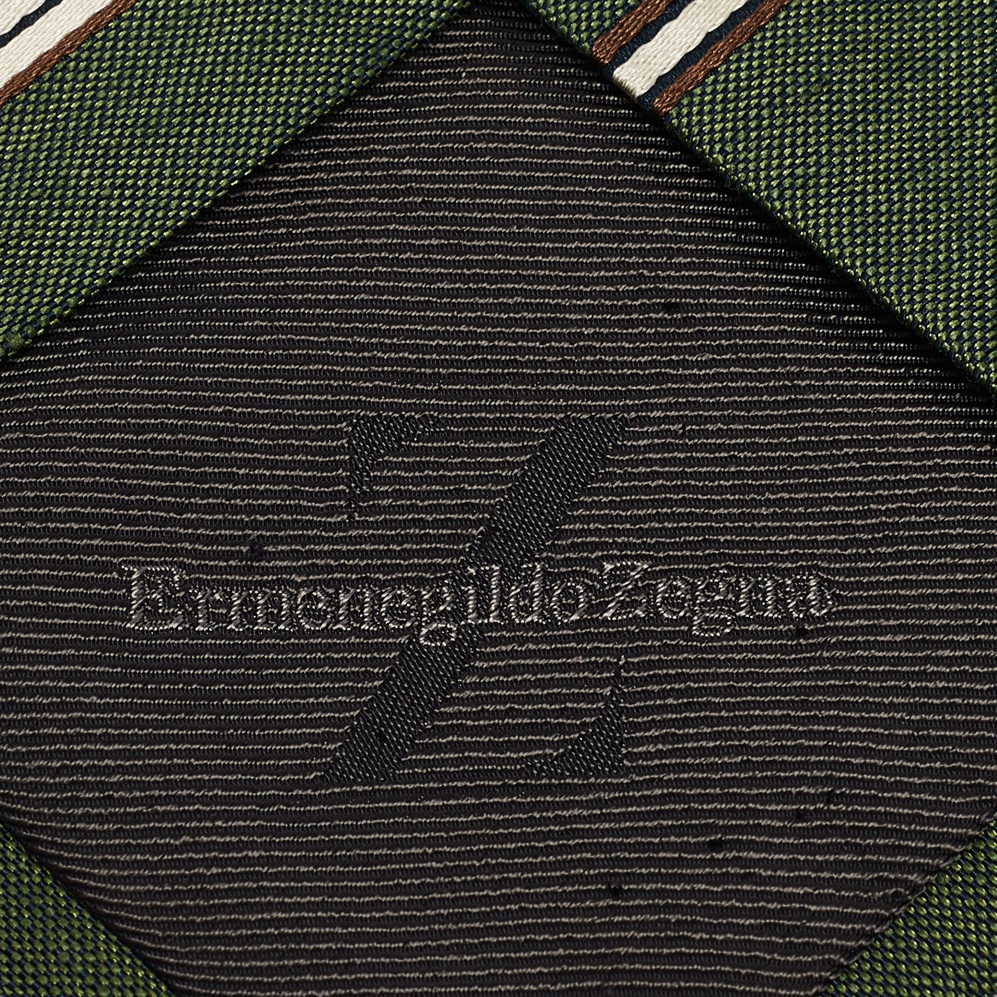 Ermenegildo Zegna Vintage Green Stripe Linen Silk Traditional Tie