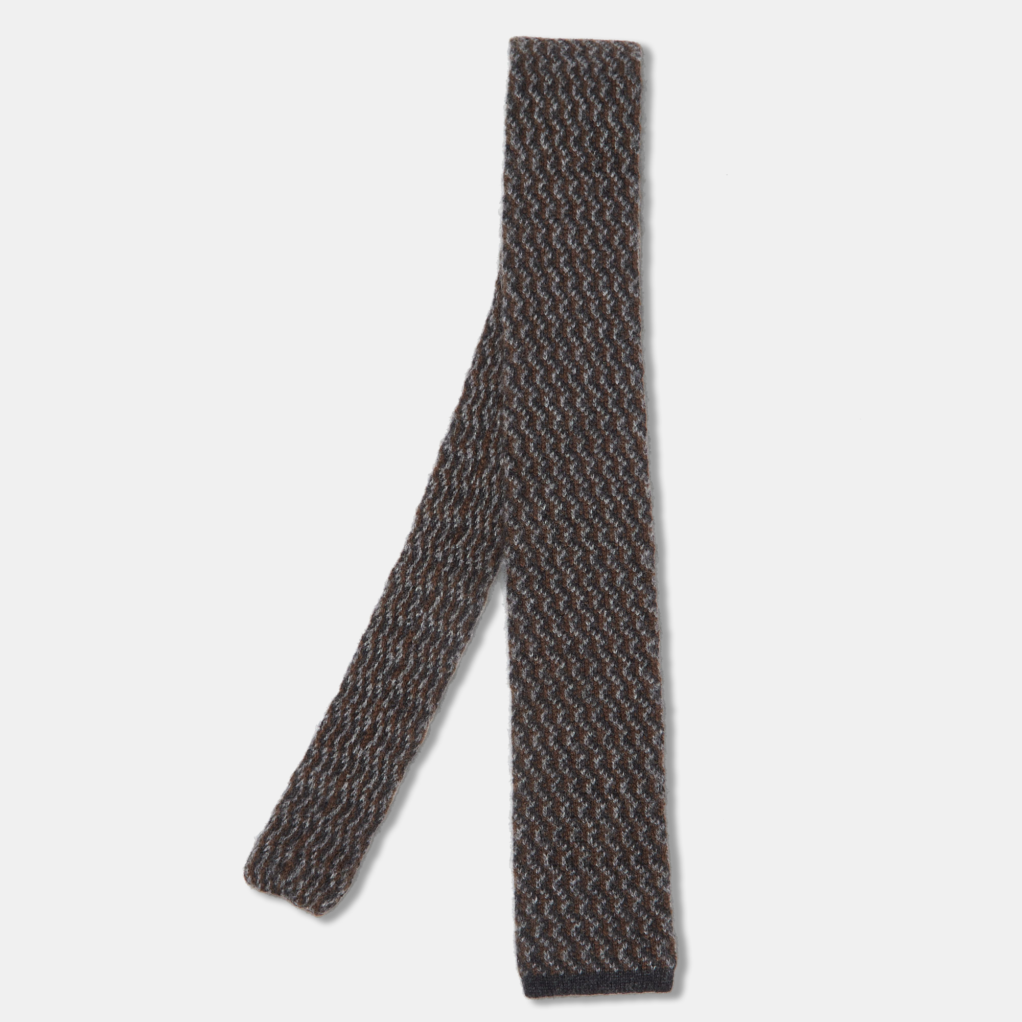 

Ermenegildo Zegna Couture Bicolor Chevron Cashmere Knit Tie, Grey