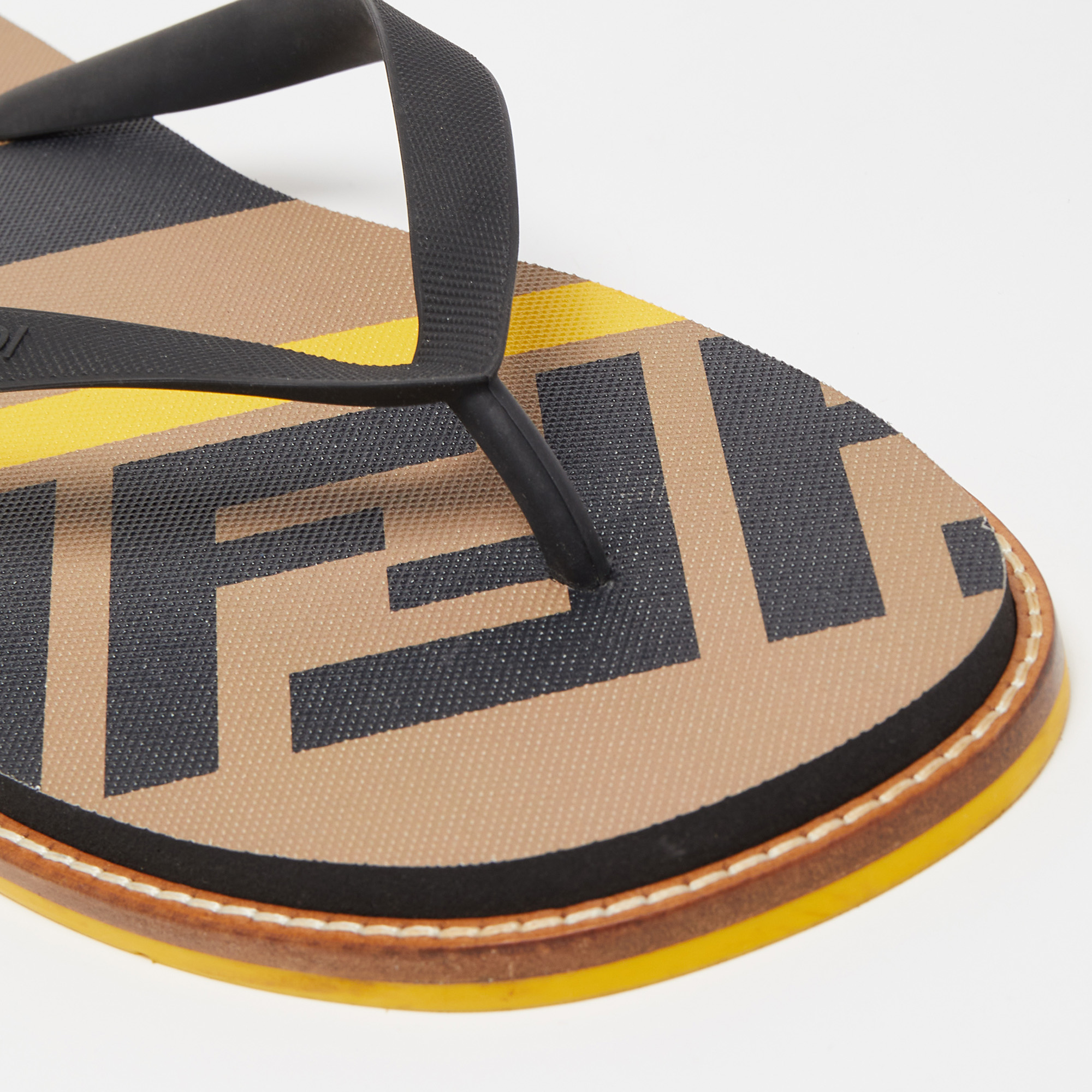 Fendi Black Rubber FF  Flip-flops Thong Flats Size 46