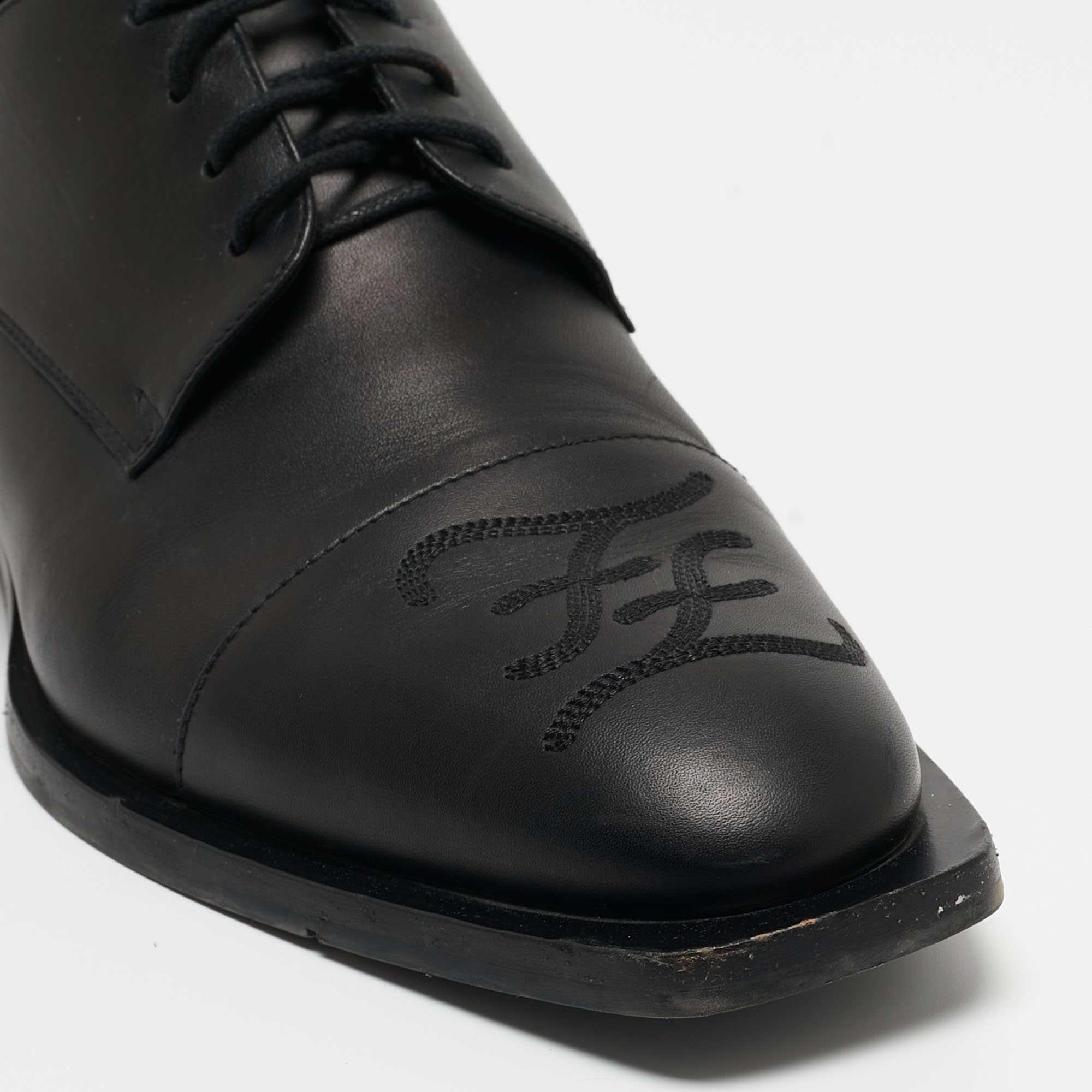 Fendi Black Leather Lace Up Derby Size 42