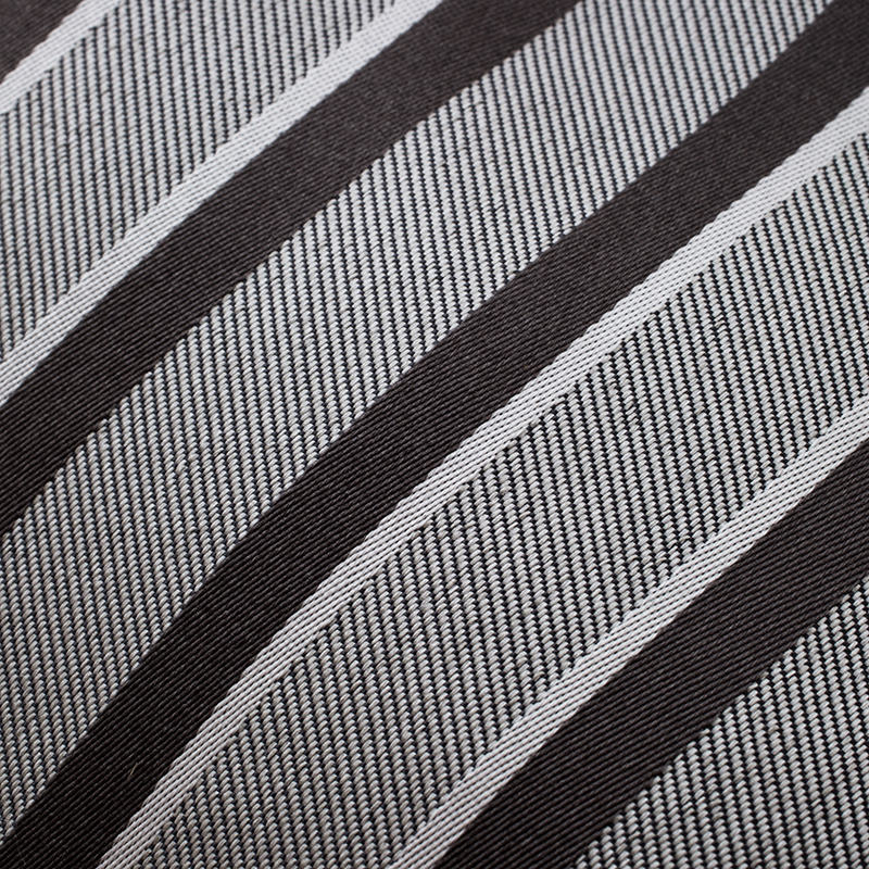 

Giorgio Armani Grey Diagonal Striped Jacquard Silk Tie