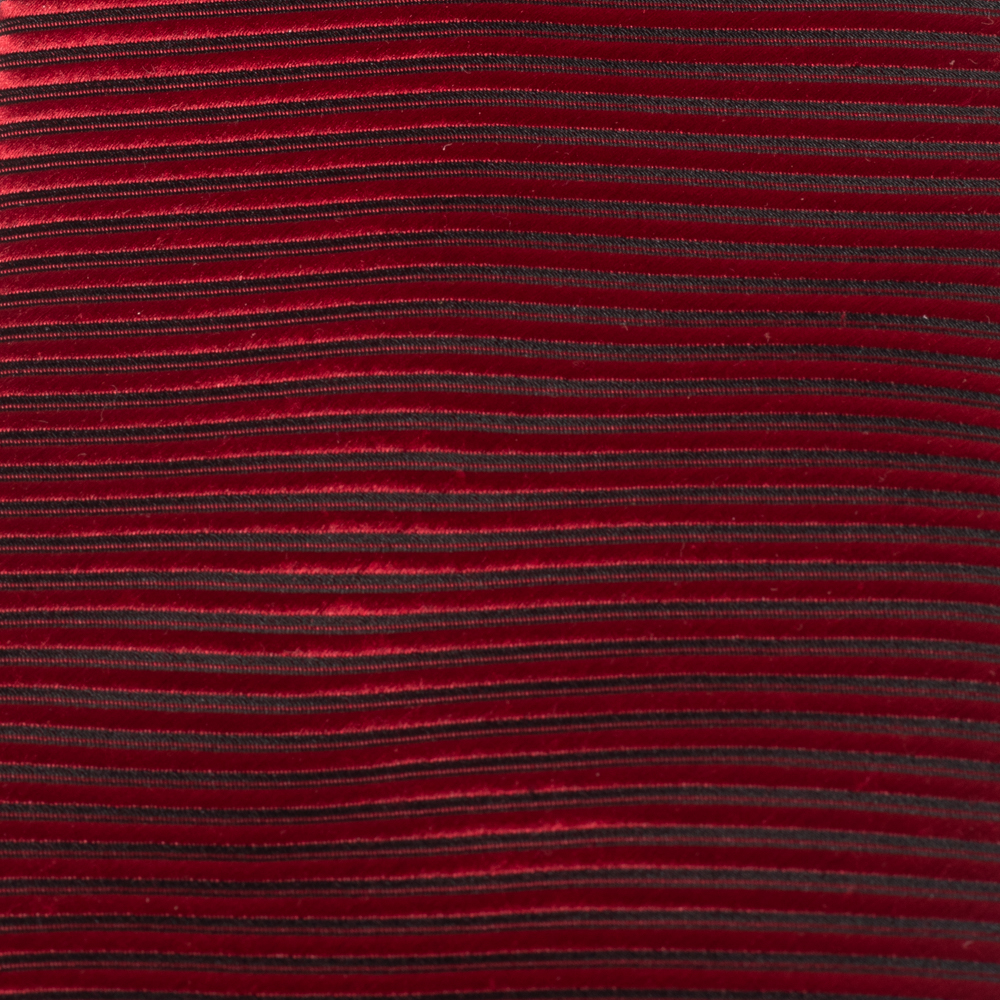 Giorgio Armani Vintage Red Striped Jacquard Silk Traditional Tie