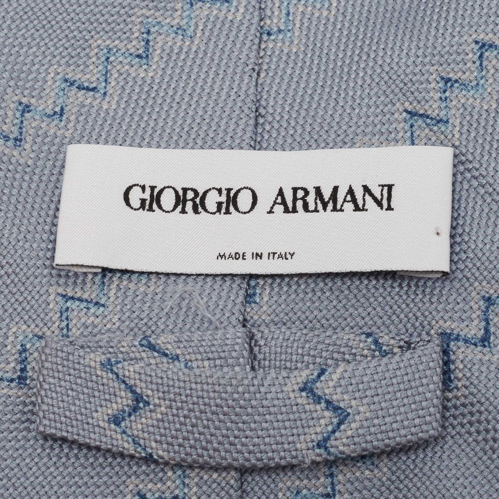 Giorgio Armani Blue Zig Zag Pattern Jacquard Silk Tie