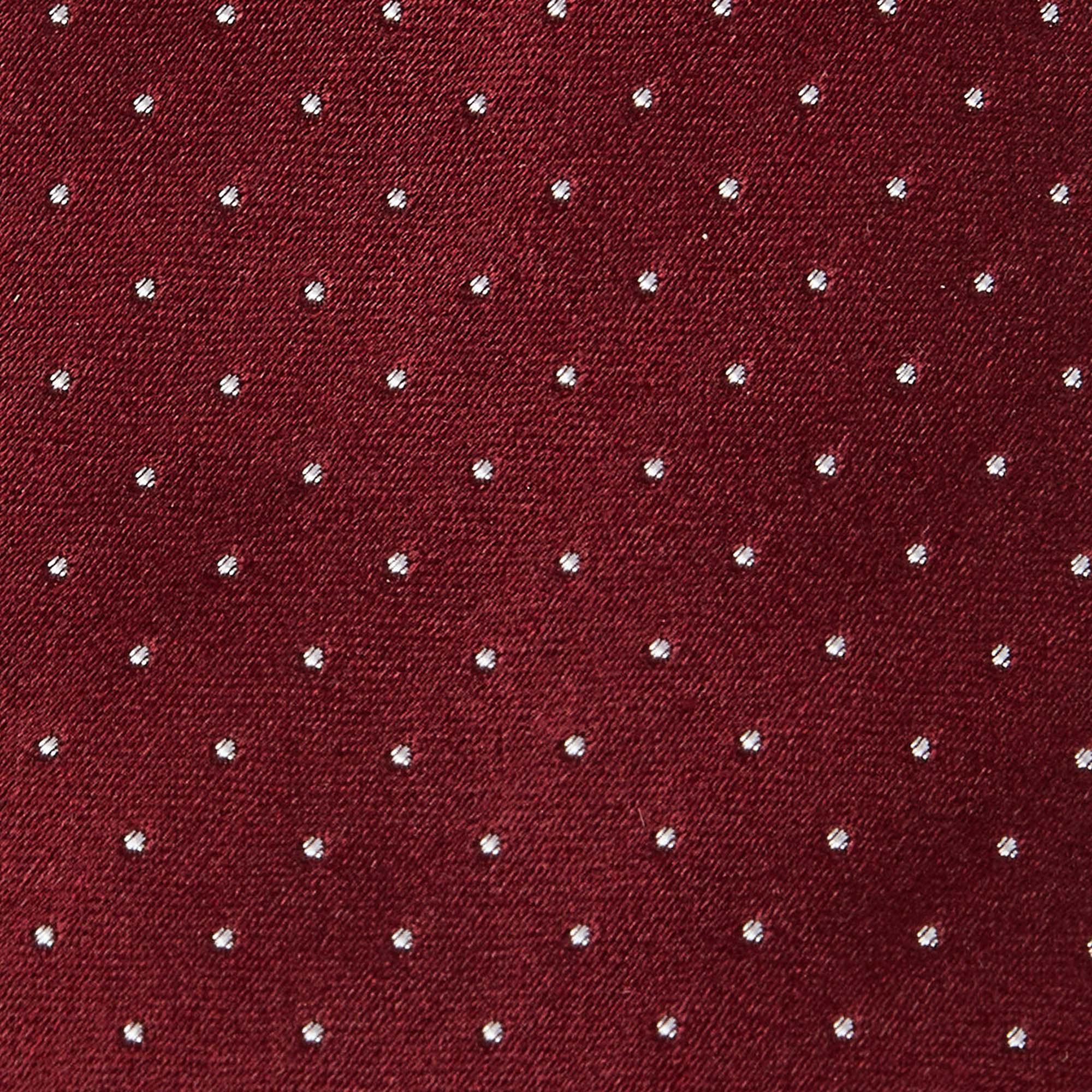 

Giorgio Armani Burgundy Dot Pattern Silk Jacquard Tie