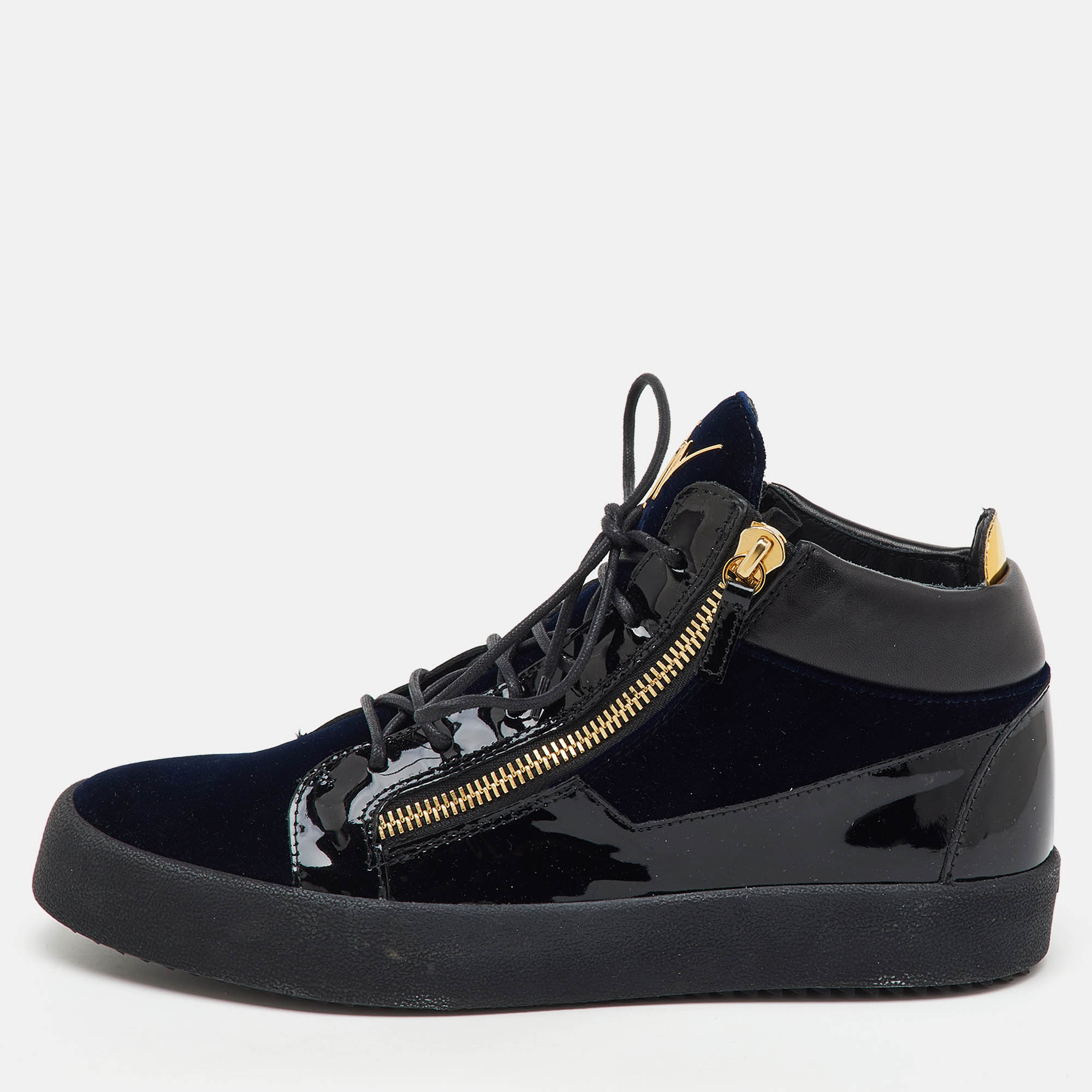 Giuseppe Zanotti Blue/Black Velvet and Patent Frankie High Top Sneakers Size
Giuseppe Zanotti Blue/Black Velvet and Patent Frankie High Top Sneakers Size