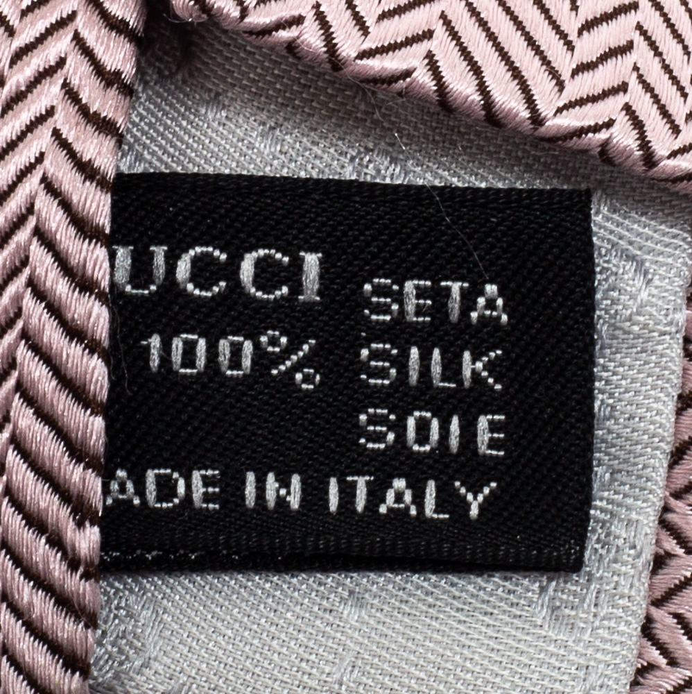 Gucci Light Pink & Grey Geometric Patterned Jacquard Silk Tie